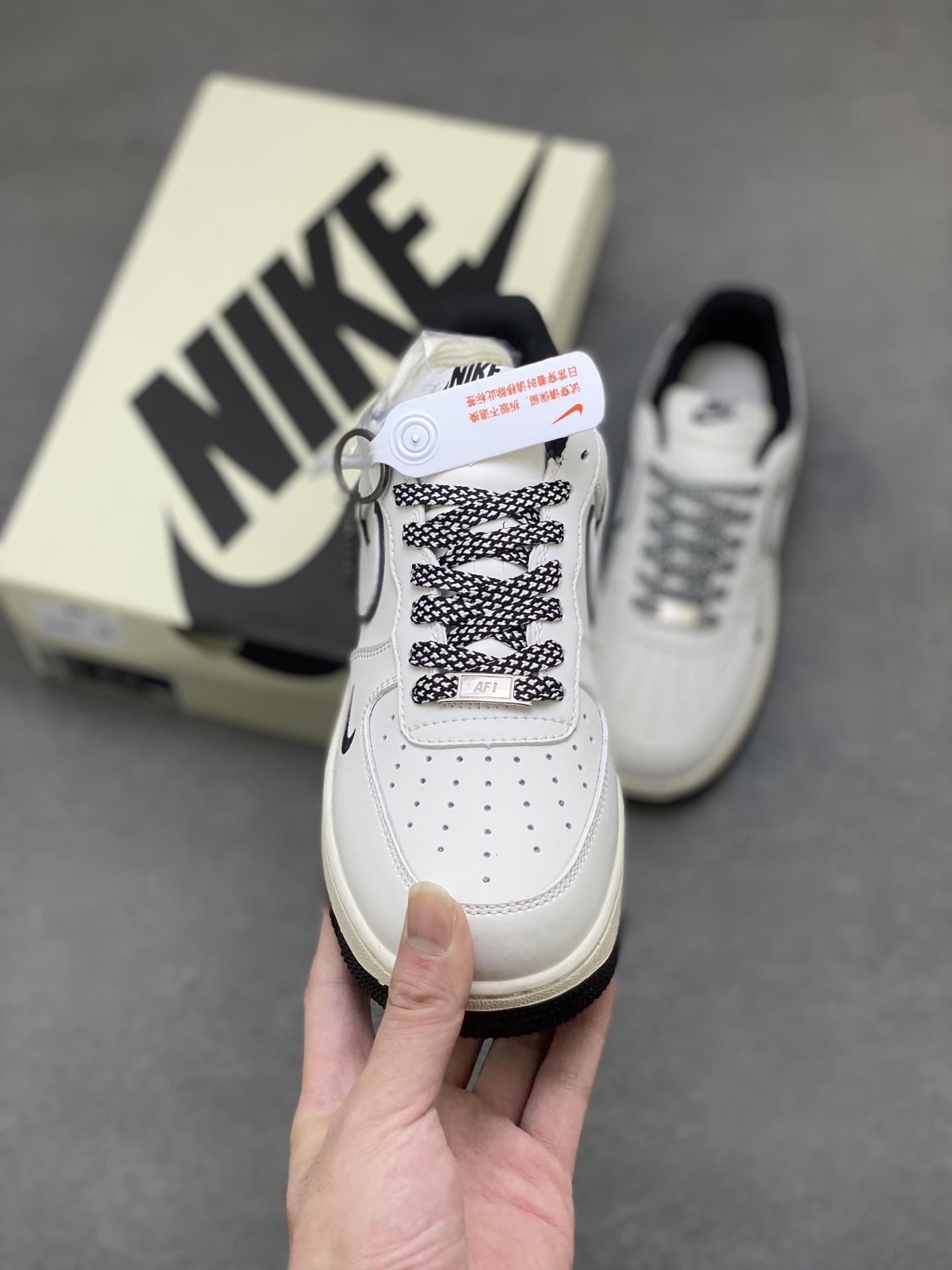 Nike Air Force 1 '07 Low White/Black Casual Sneakers CS5288-038 3 i1758396898736 1953 0 1