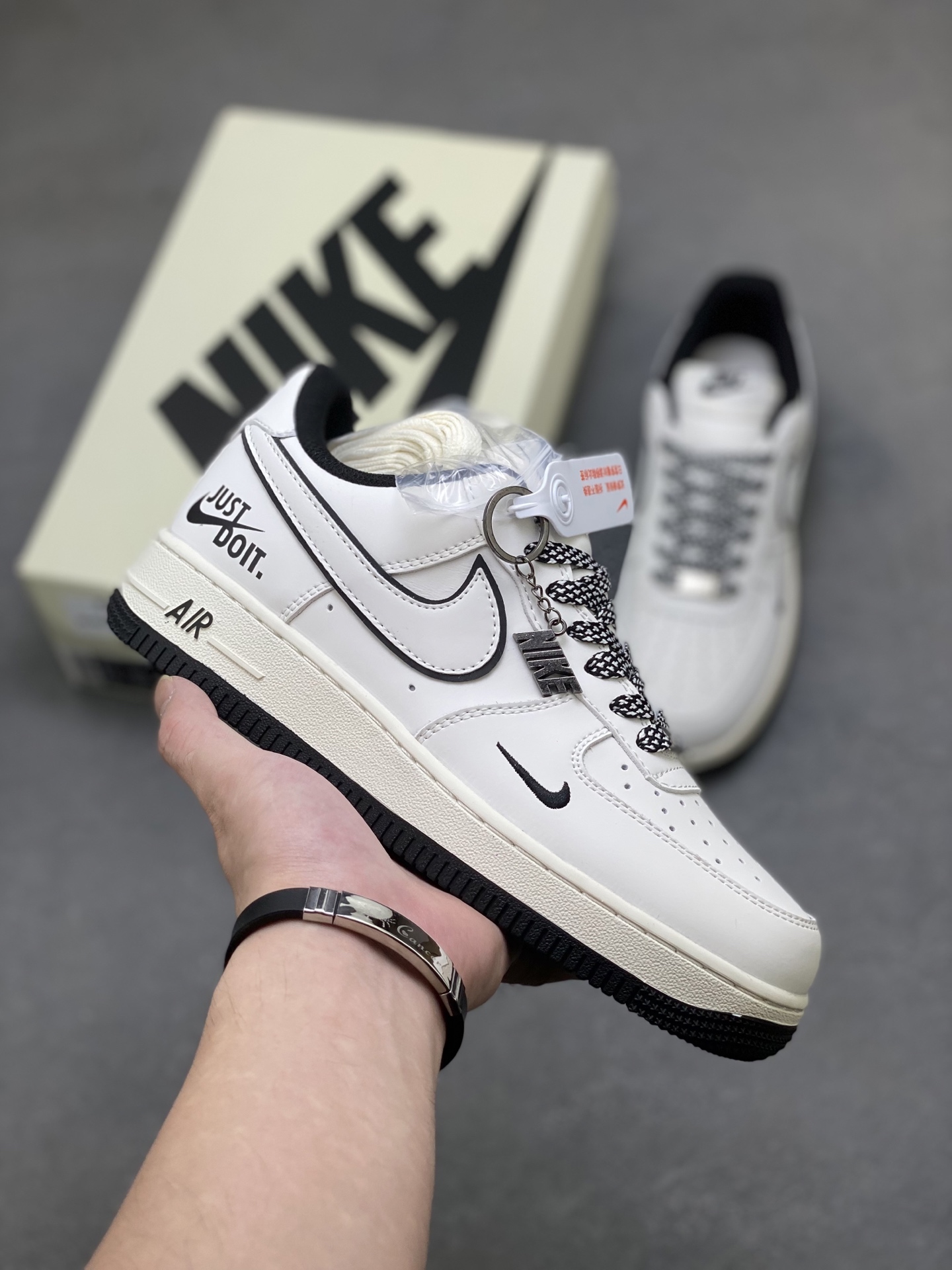 Nike Air Force 1 '07 Low White/Black Casual Sneakers CS5288-038 2 i1758396903291 5648 0 0