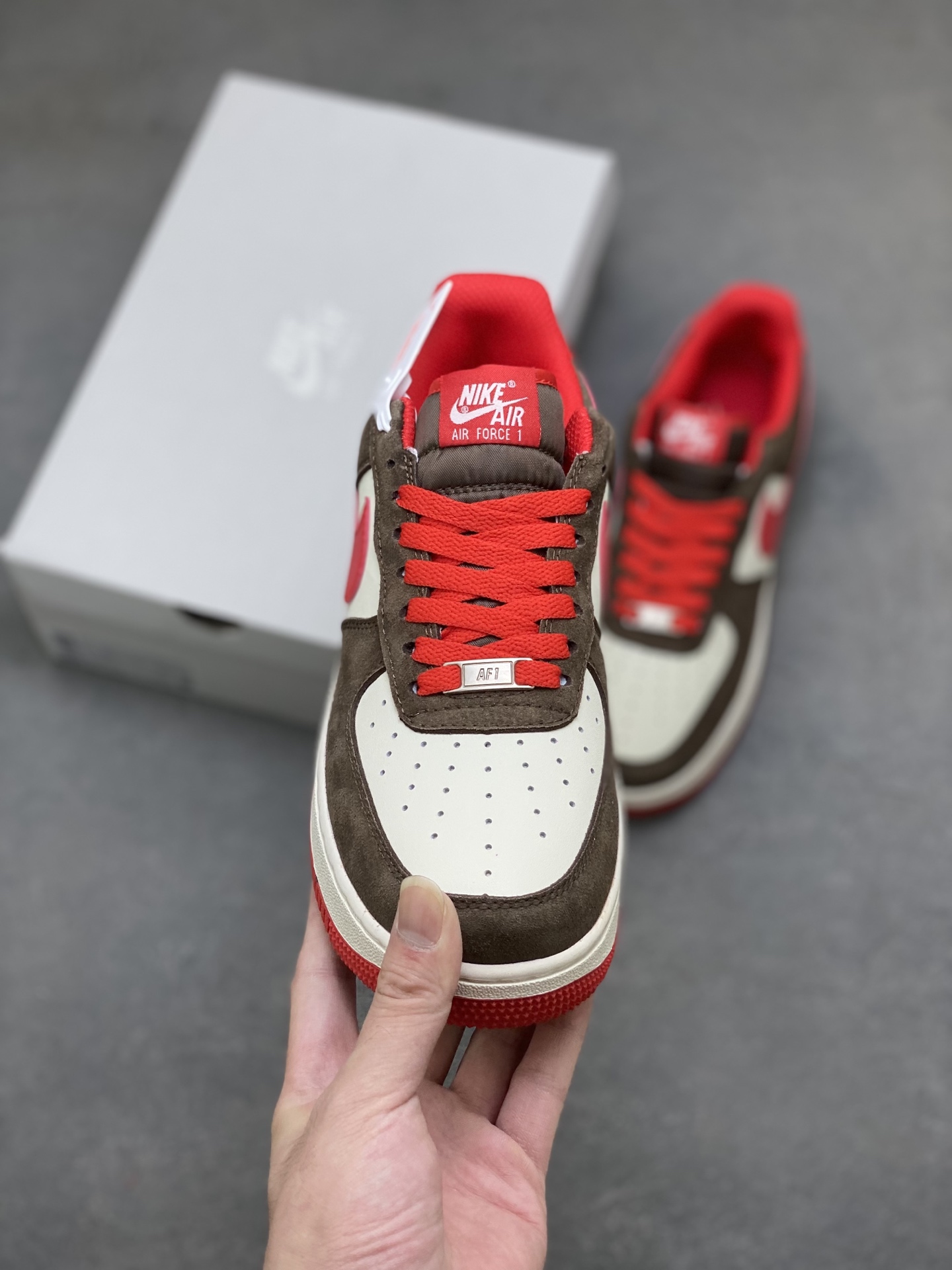 Nike Air Force 1 Low FQ8714-201: Classic Style, Modern Comfort - Available Now! 3 i1758397487409 5584 0 1