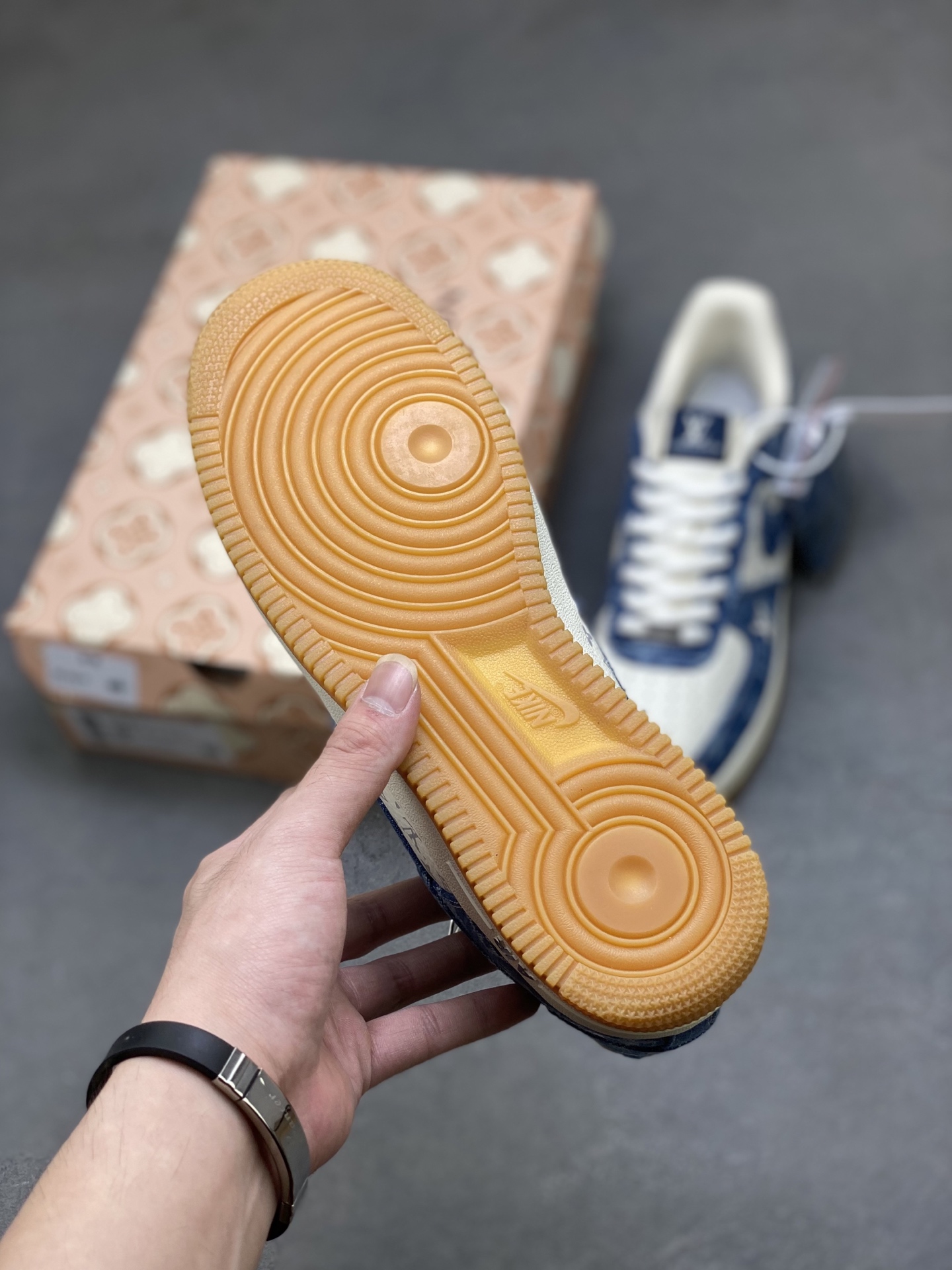 Nike Air Force 1 Low Louis Vuitton Custom Sneakers - Limited Edition 7 i1758470719314 6378 0 5