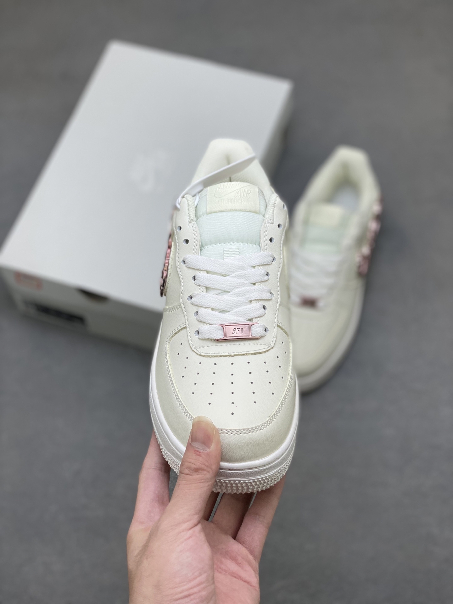 Nike Air Force 1 Low: Ivory, Honeycomb Cushion, Original Design 3 i1758471050147 8455 0 1