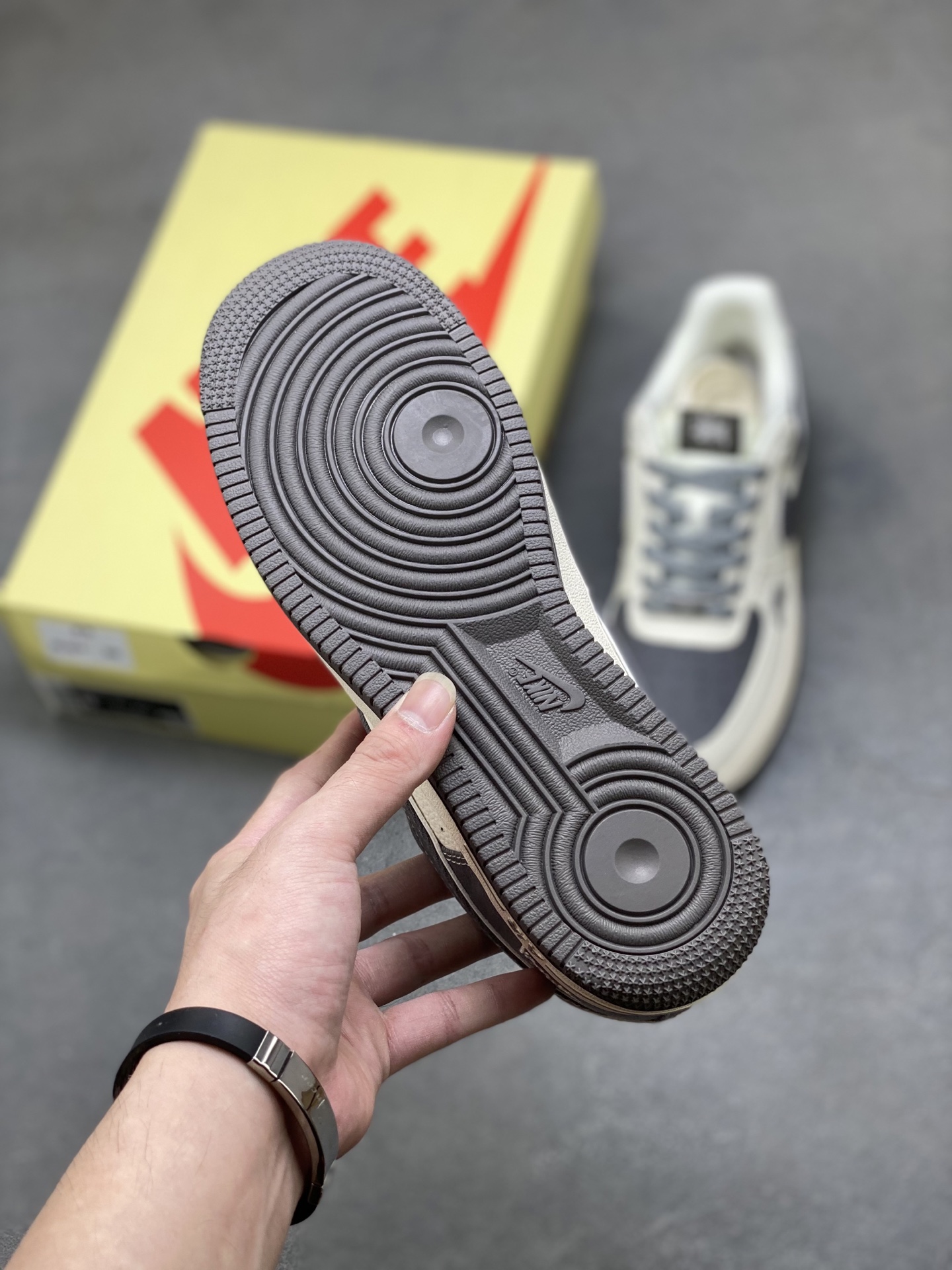 Nike Air Force 1 '07 Low Stussy Collab Sneakers Limited Edition Shoes 7 i1758558006208 3670 0 5