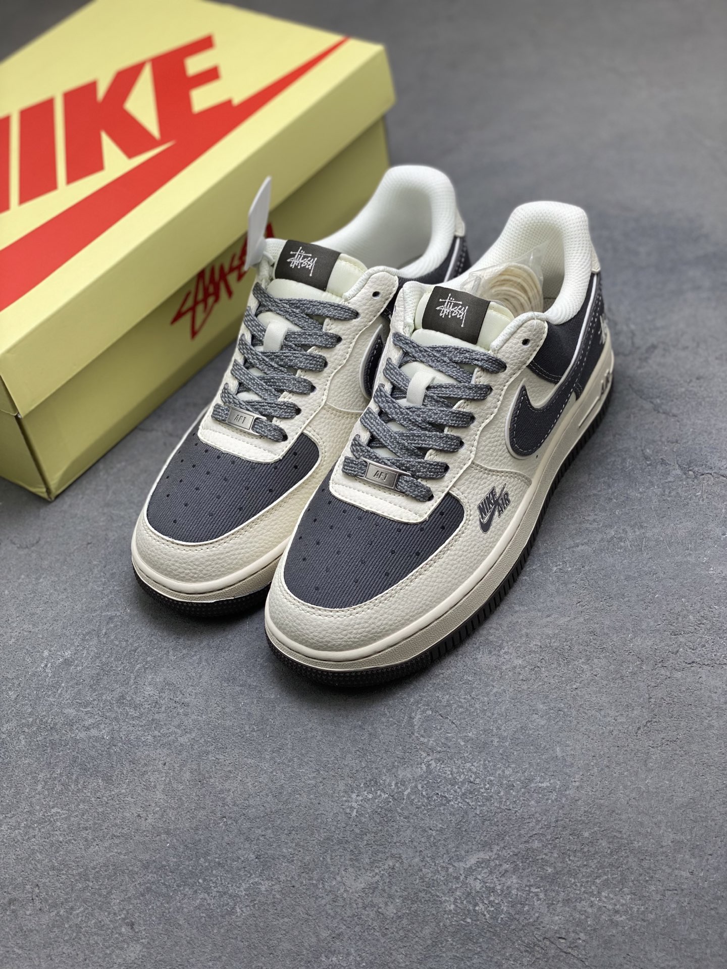 Nike Air Force 1 '07 Low Stussy Collab Sneakers Limited Edition Shoes 9 i1758558006208 95 0 7