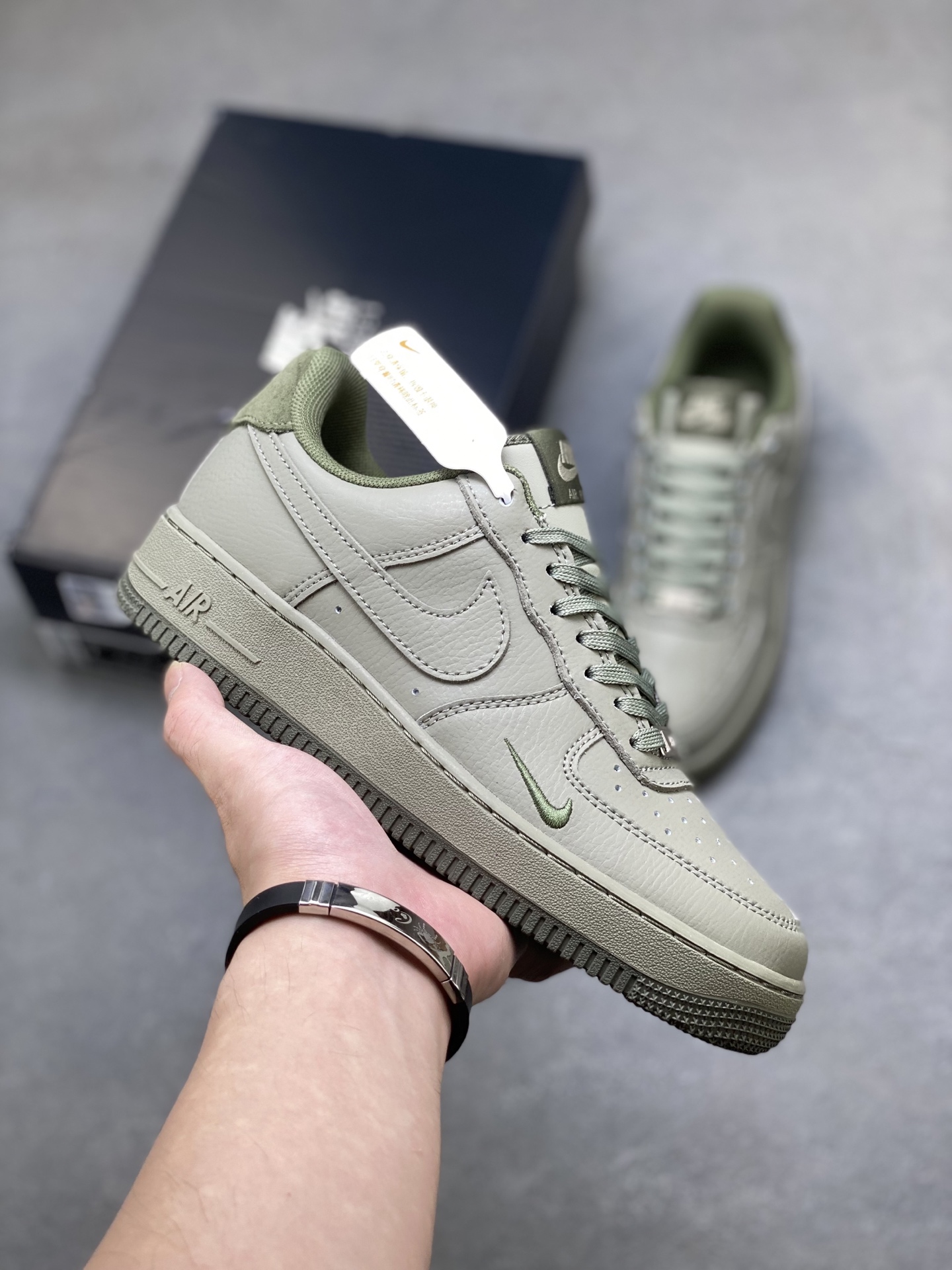 Nike Air Force 1 '07 Low Olive Green Casual Sneakers HM9483-300 Limited Edition 2 i1758558099589 6121 0 0