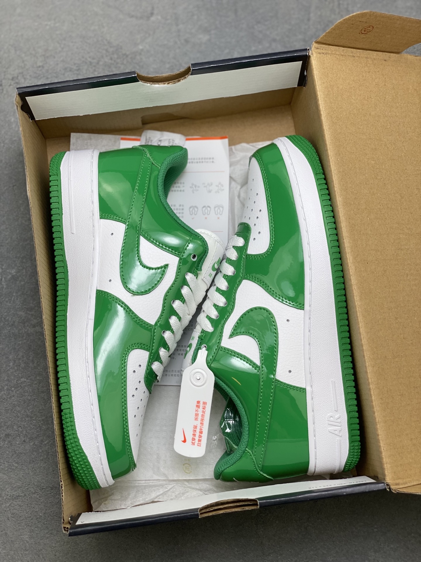 Nike Air Force 1 '07 Low Green/White Leather Sneakers - Limited Edition 10 i1758558158921 3344 0 8