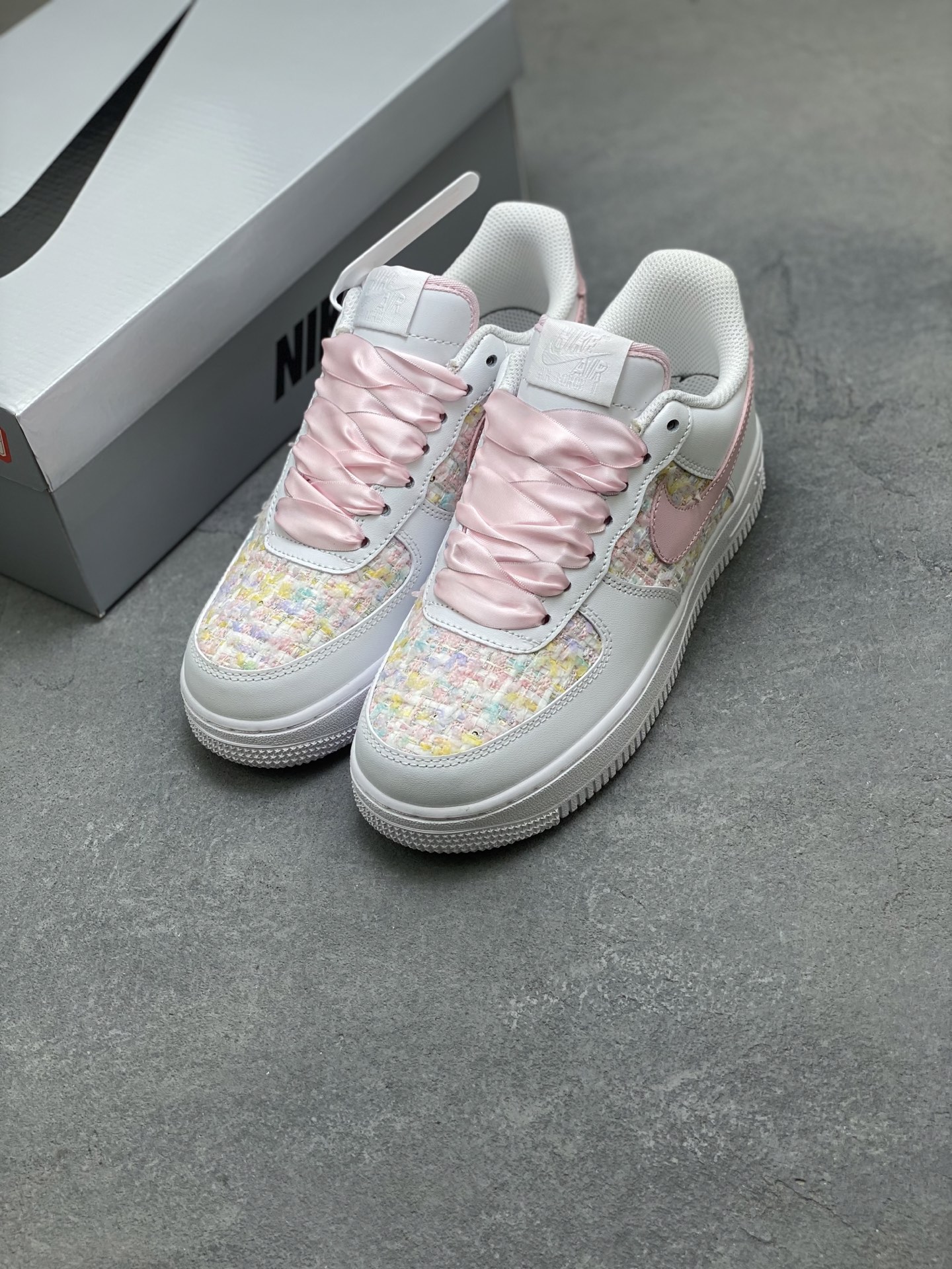 Nike Air Force 1 '07 Low White/Pink Women's Shoes Limited Edition 9 i1758558200566 4980 0 7