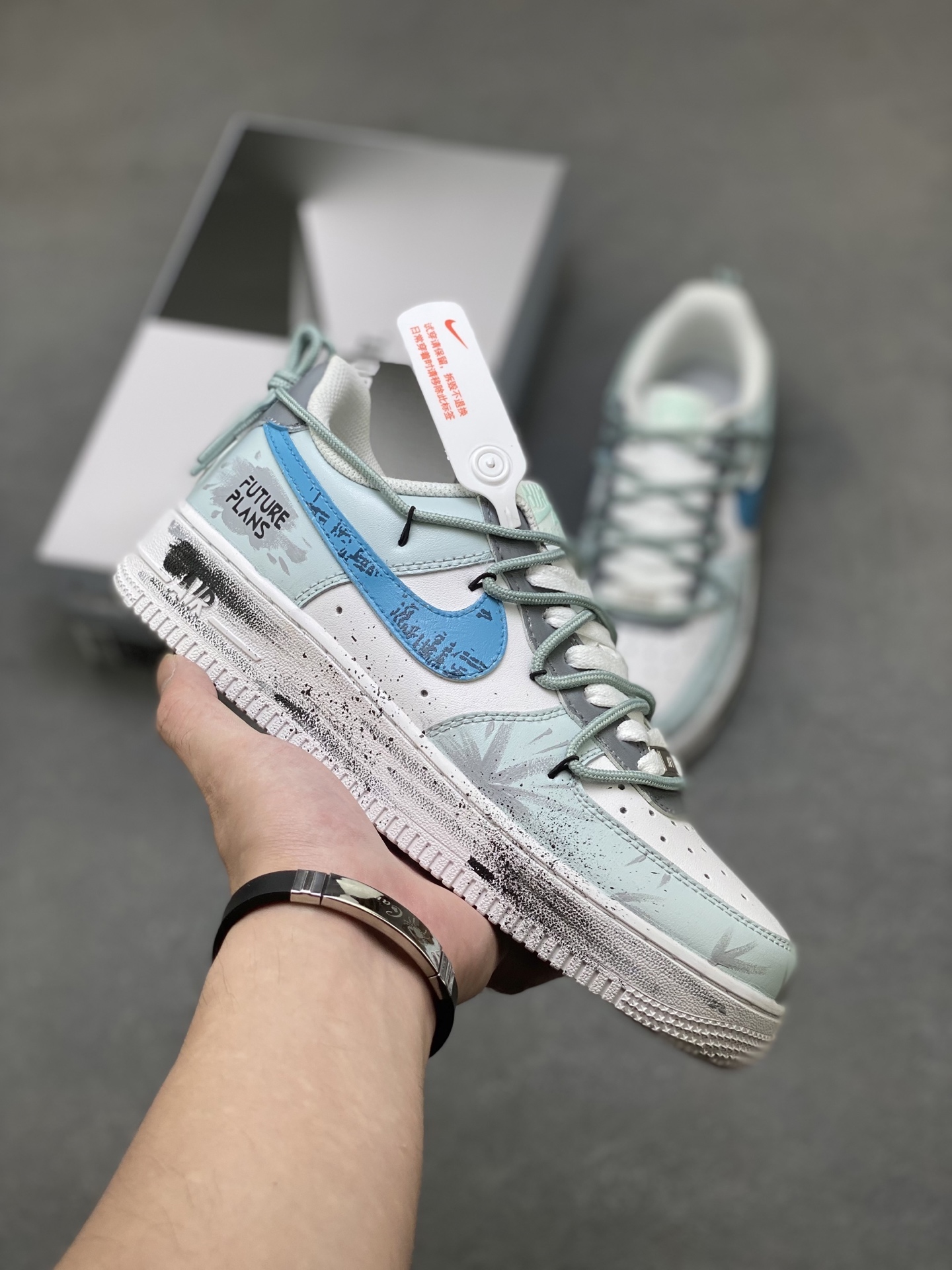 Nike Air Force 1 '07 Low Limited Edition Sneakers - LJ8822-202 2 i1758558243549 4963 0 0