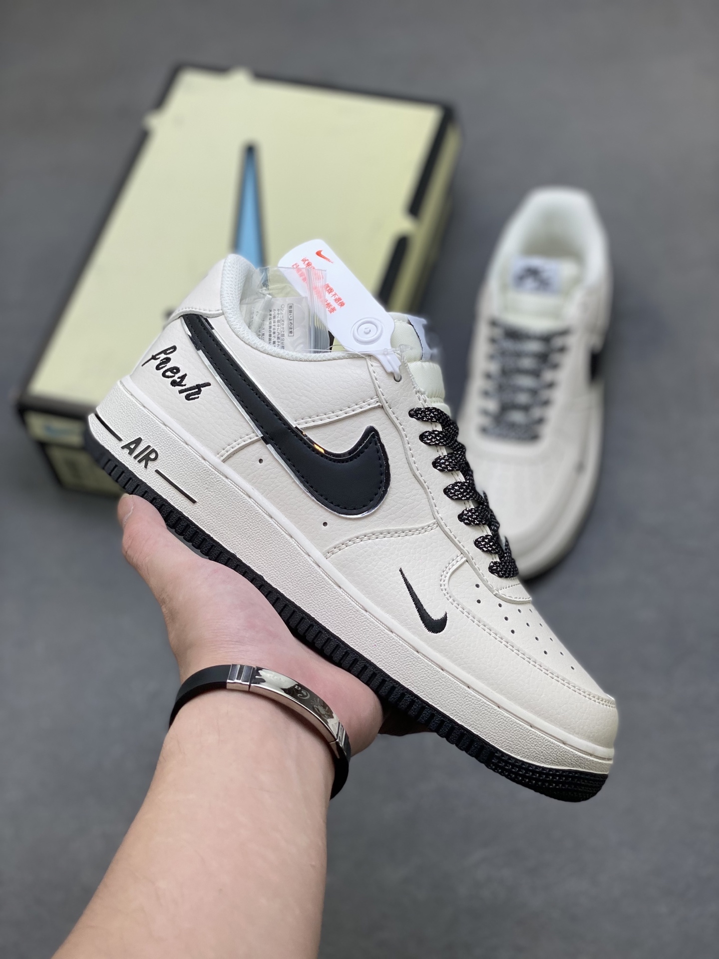 Nike Air Force 1 Low White/Black Casual Shoes - Classic Style & Comfort 2 i1758558578485 3172 0 0