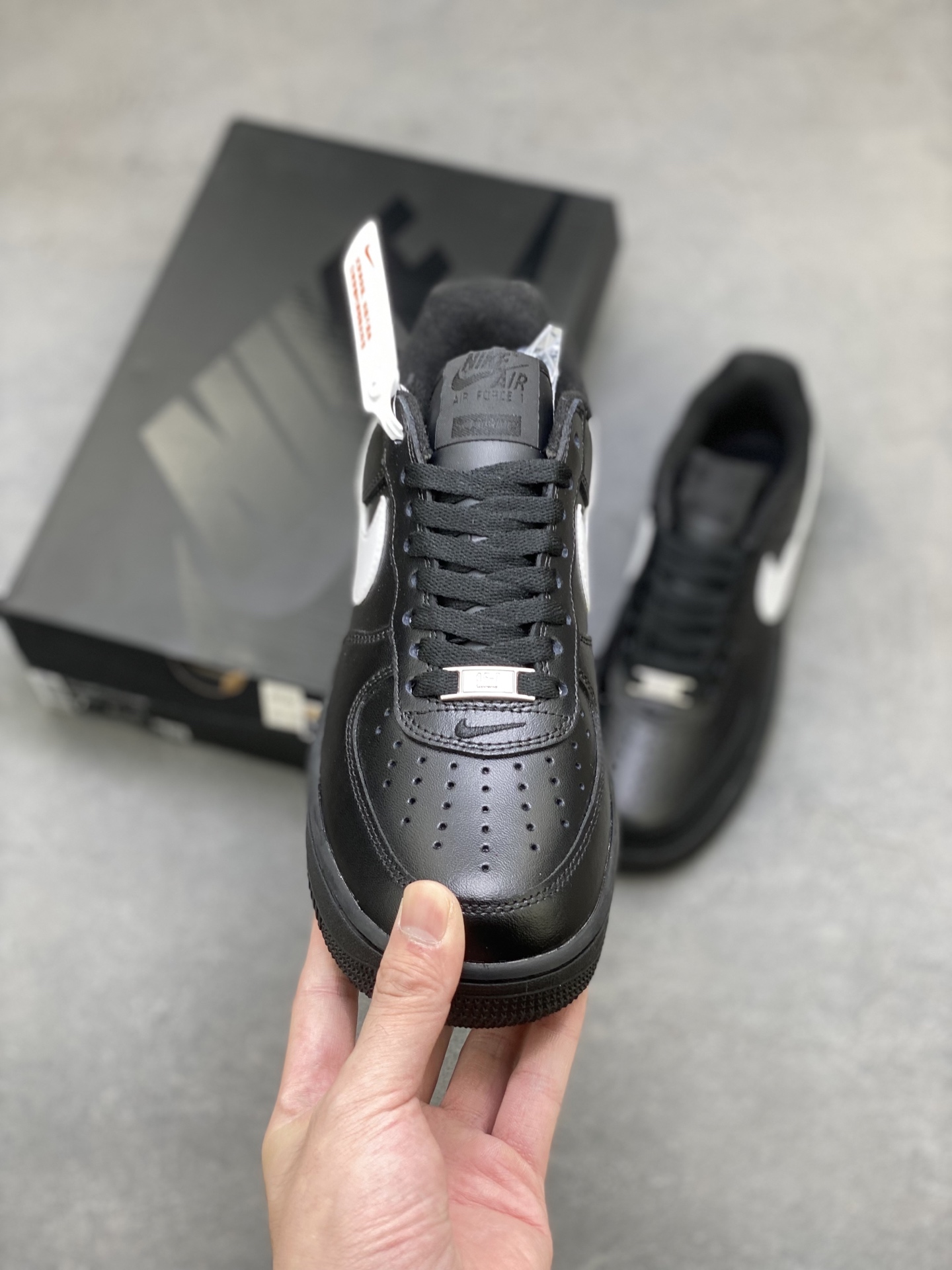 Nike Air Force 1 '07 Low Black/White Supreme Edition Sneakers 3 i1758644034201 7389 0 1