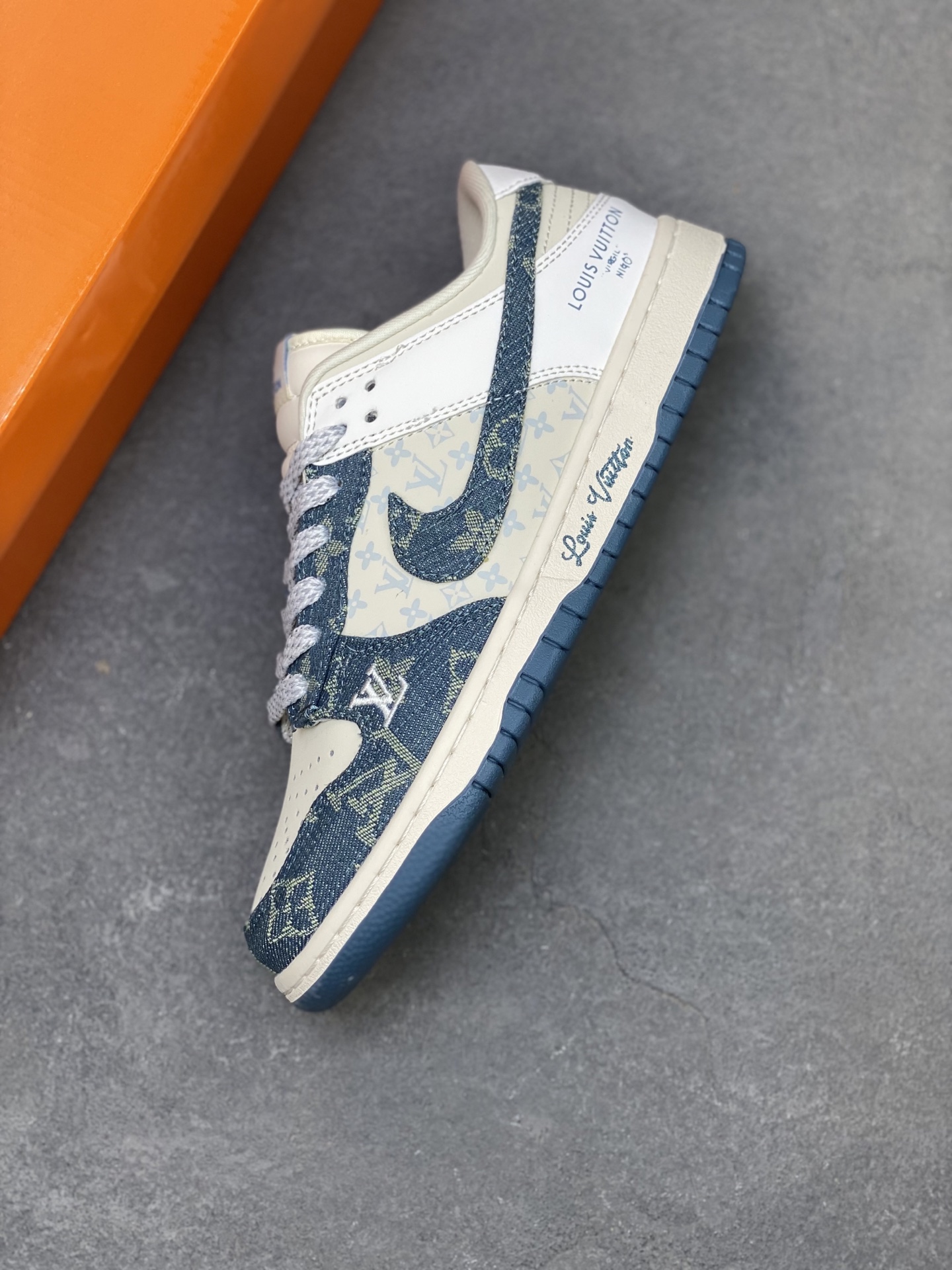 Nike SB Dunk Low Louis Vuitton Custom Casual Sneakers - Limited Edition 7 i1758644446297 2145 0 6