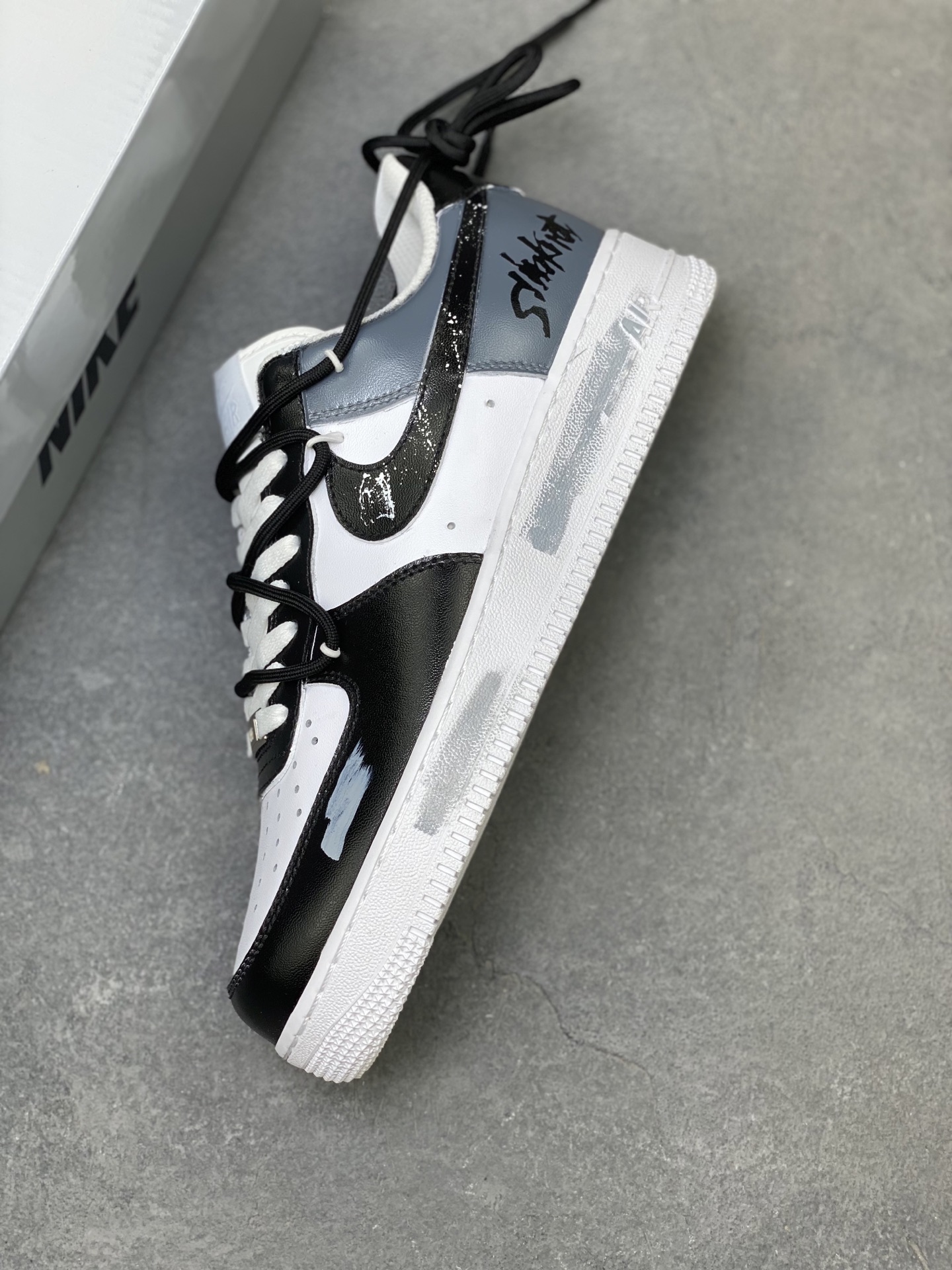 Nike Air Force 1 '07 Low Black White Sneakers CW2288-111 Limited Edition 8 i1758730104169 3068 0 6