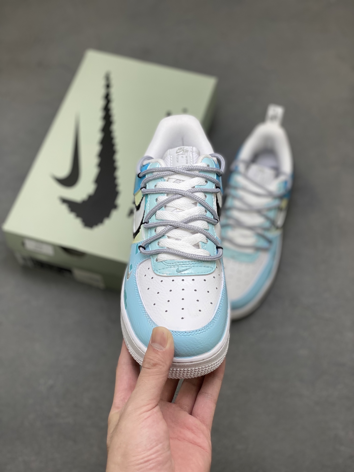 Nike Air Force 1 '07 Low Pixel Design Casual Sneakers FB8917-300 3 i1758730151434 870 0 1