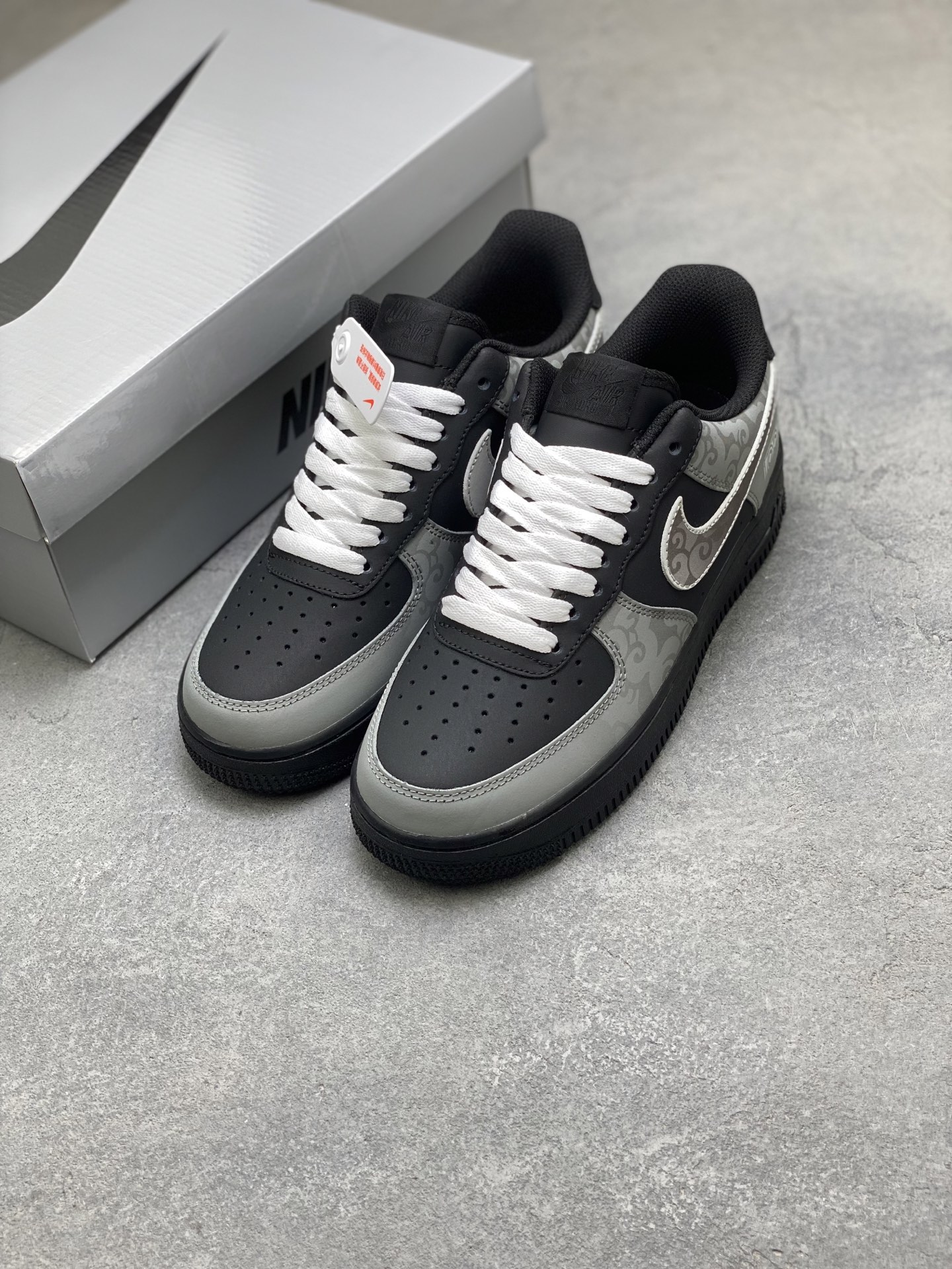Nike Air Force 1 '07 Low Black/Grey Limited Edition Sneakers 9 i1758816972207 2754 0 7