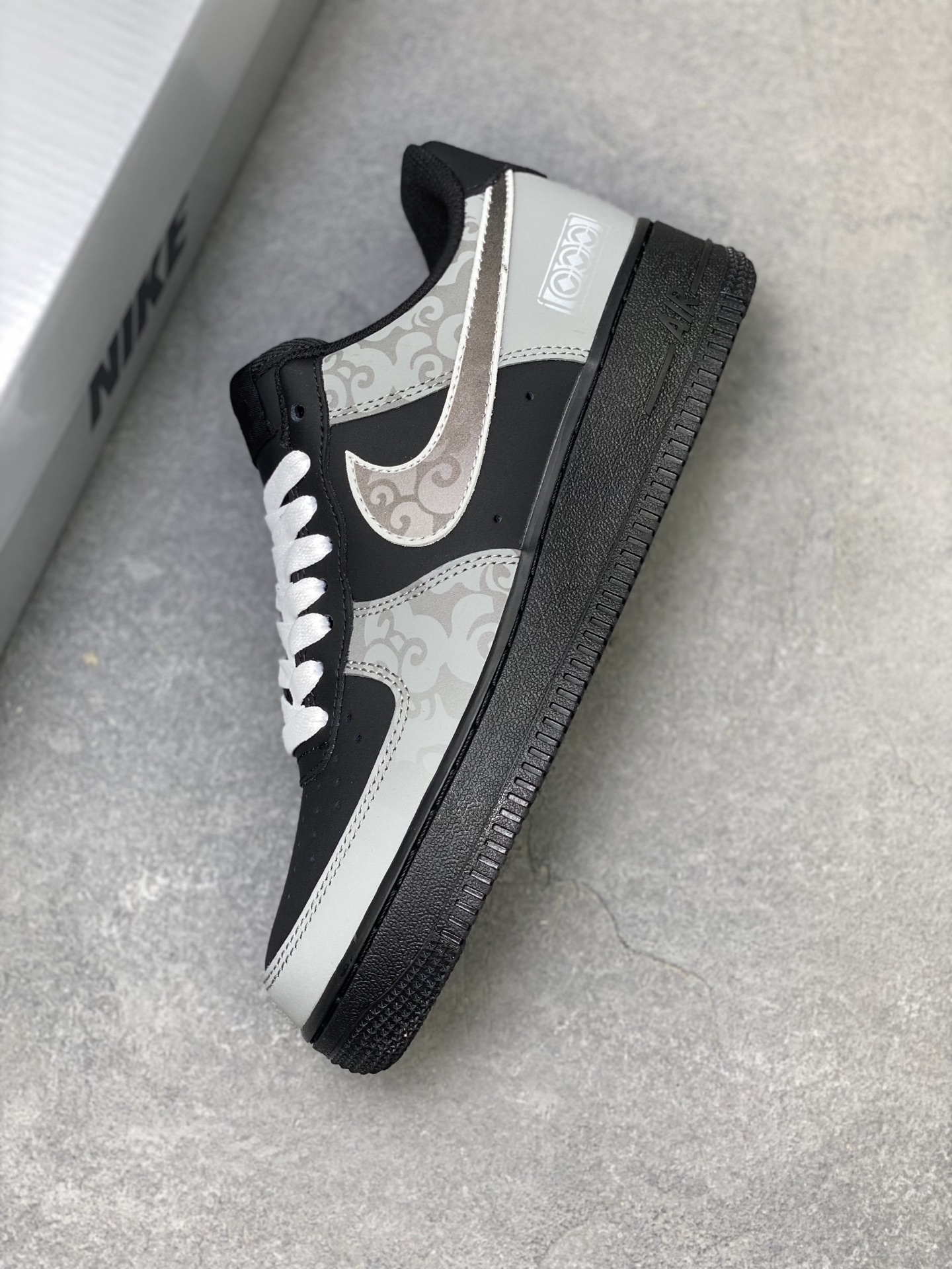 Nike Air Force 1 '07 Low Black/Grey Limited Edition Sneakers 8 i1758816975358 1001 0 6