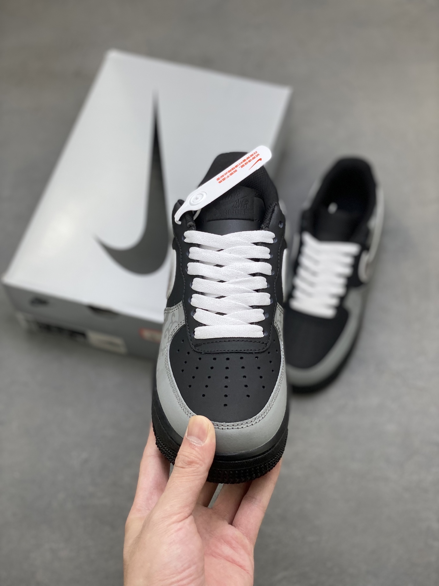 Nike Air Force 1 '07 Low Black/Grey Limited Edition Sneakers 3 i1758816975375 939 0 1