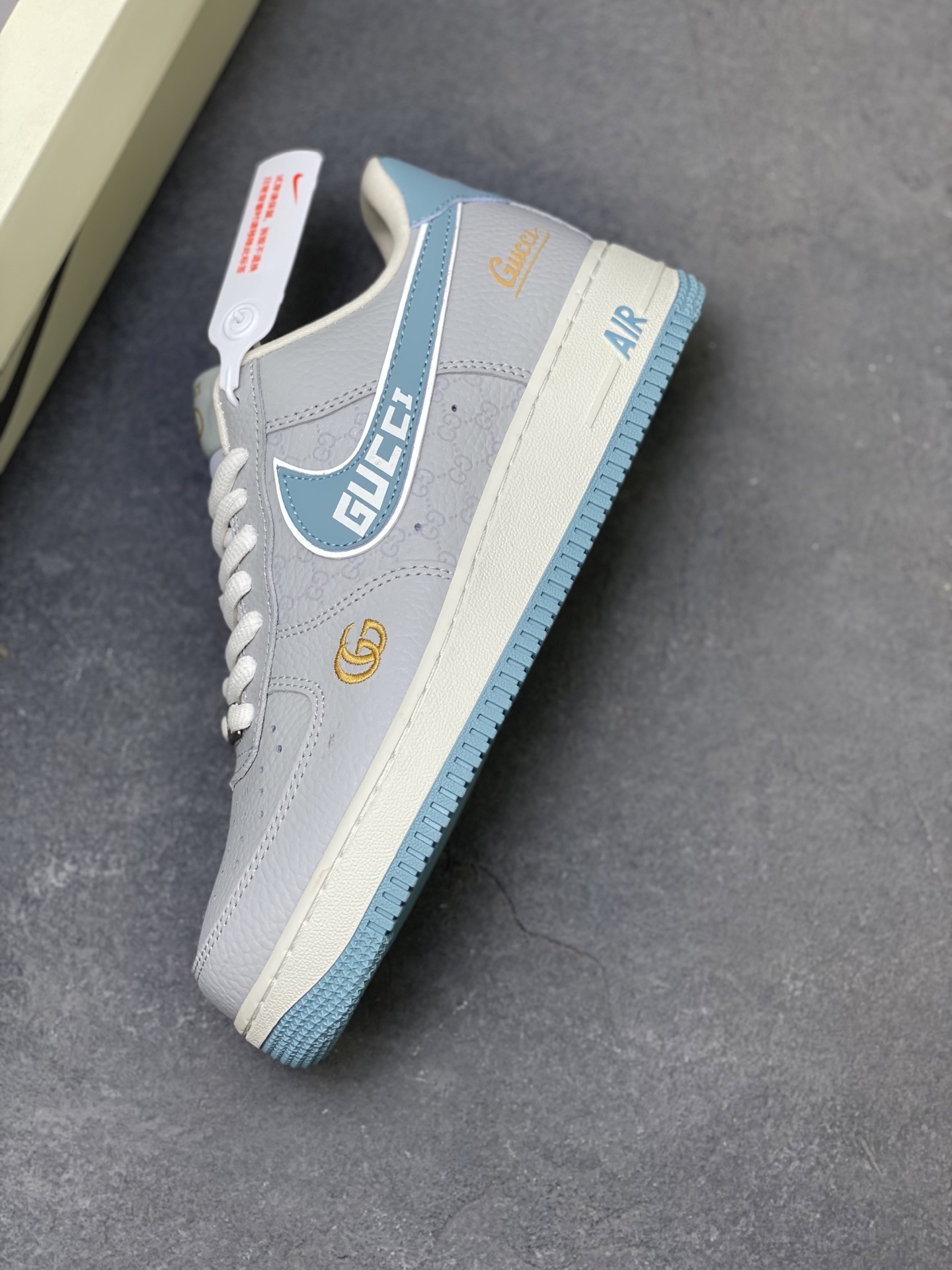 Nike Air Force 1 '07 Low x Gucci Limited Edition Sneakers 7 i1758817068014 2904 0 6
