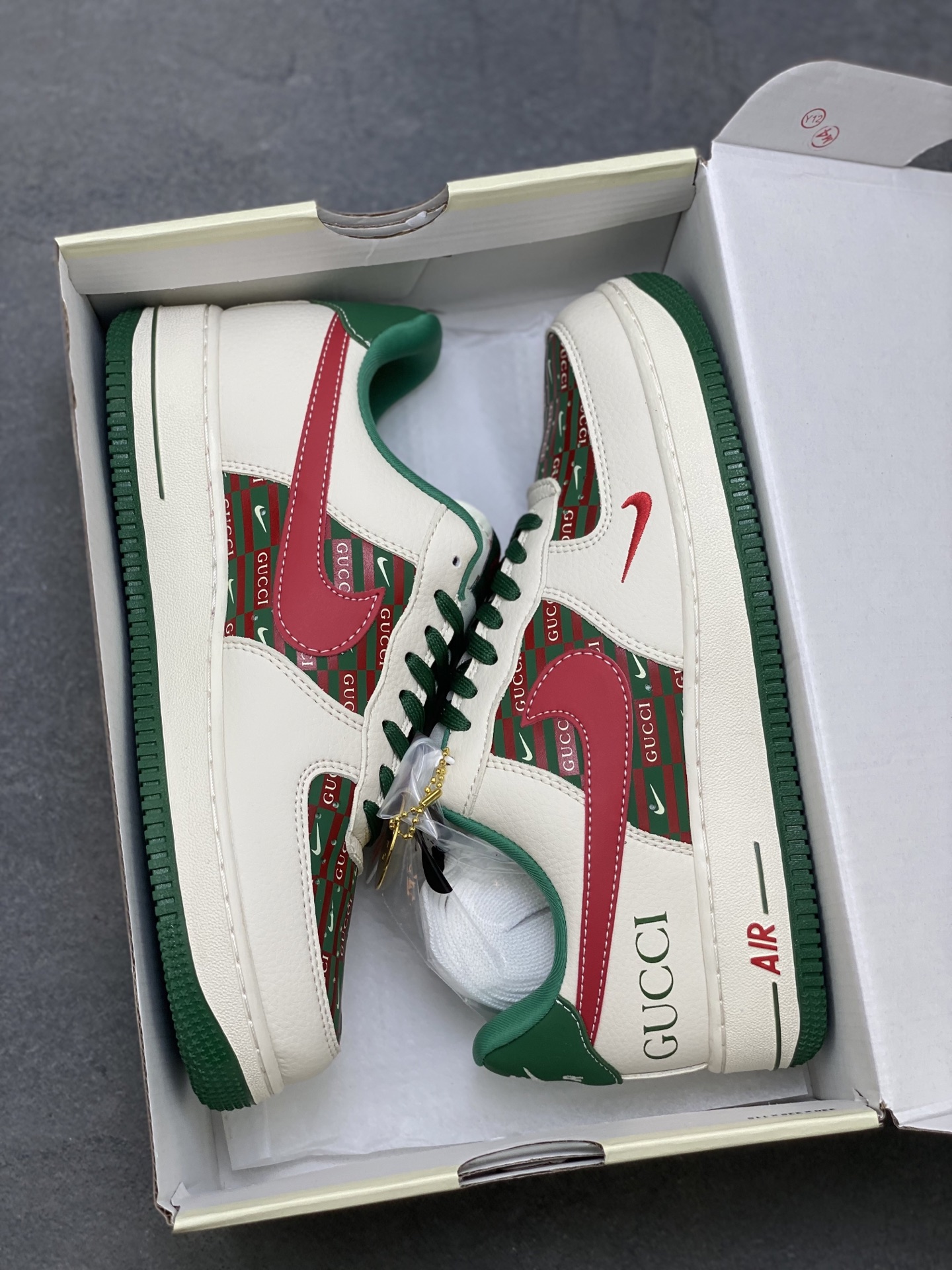 Nike Air Force 1 '07 Low Gucci Custom Sneakers Limited Edition 10 i1758817114700 9293 0 8
