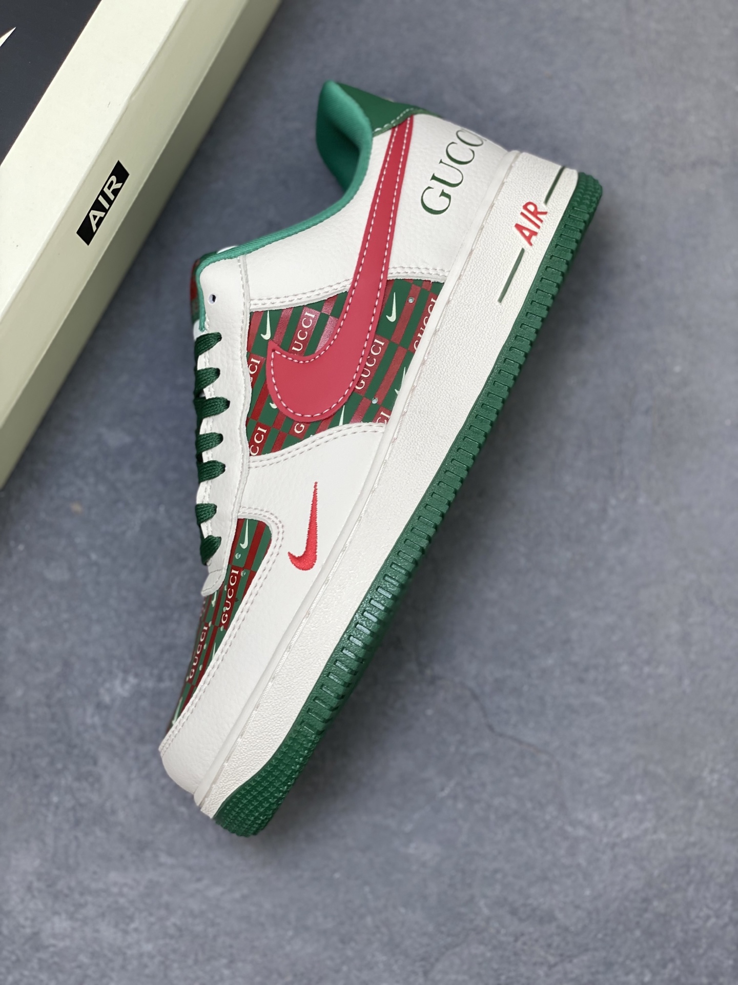 Nike Air Force 1 '07 Low Gucci Custom Sneakers Limited Edition 8 i1758817116699 7495 0 6