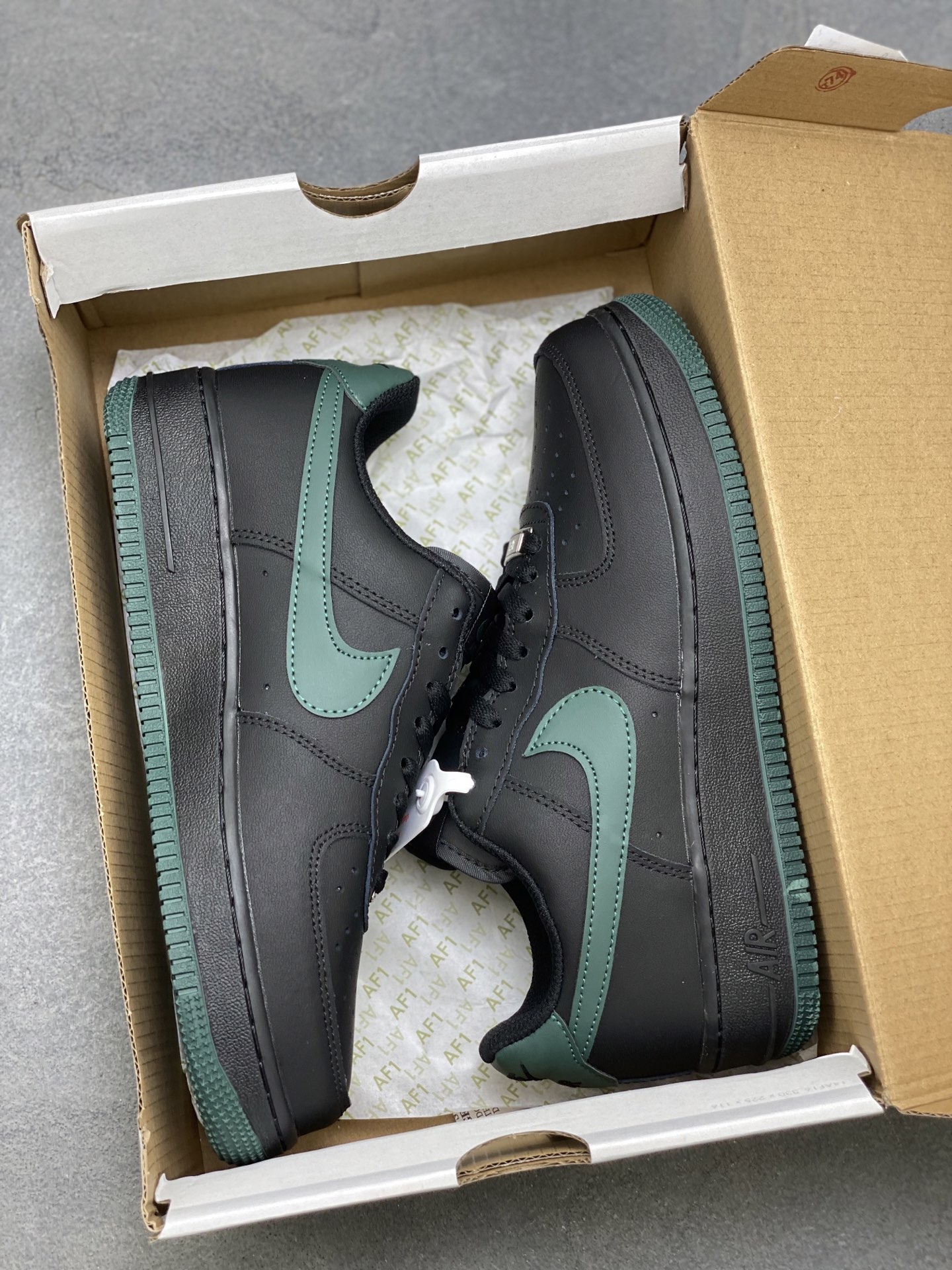 Nike Air Force 1 Low Black Gorge Green Men's Shoe FJ4146-111 10 i1758817296081 2054 0 8