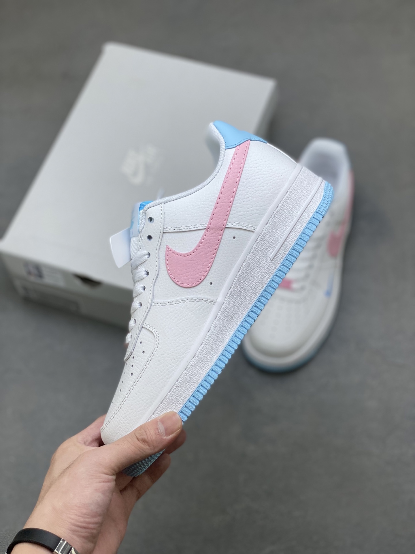Nike Air Force 1 Low White/Pink Women's Shoes - Iconic Style, Ultimate Comfort 4 i1758817337335 8690 0 2