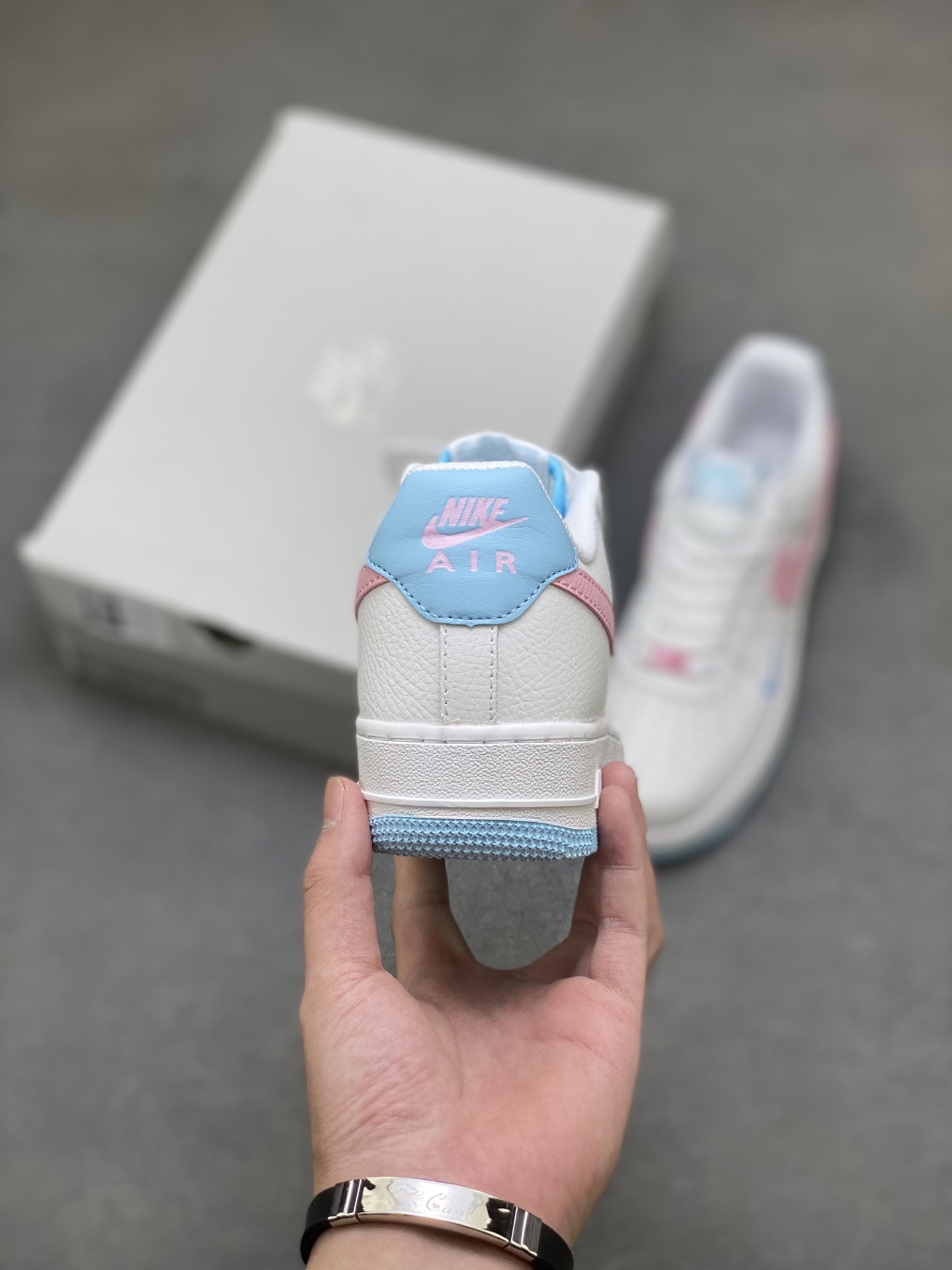Nike Air Force 1 Low White/Pink Women's Shoes - Iconic Style, Ultimate Comfort 5 i1758817339635 6362 0 3