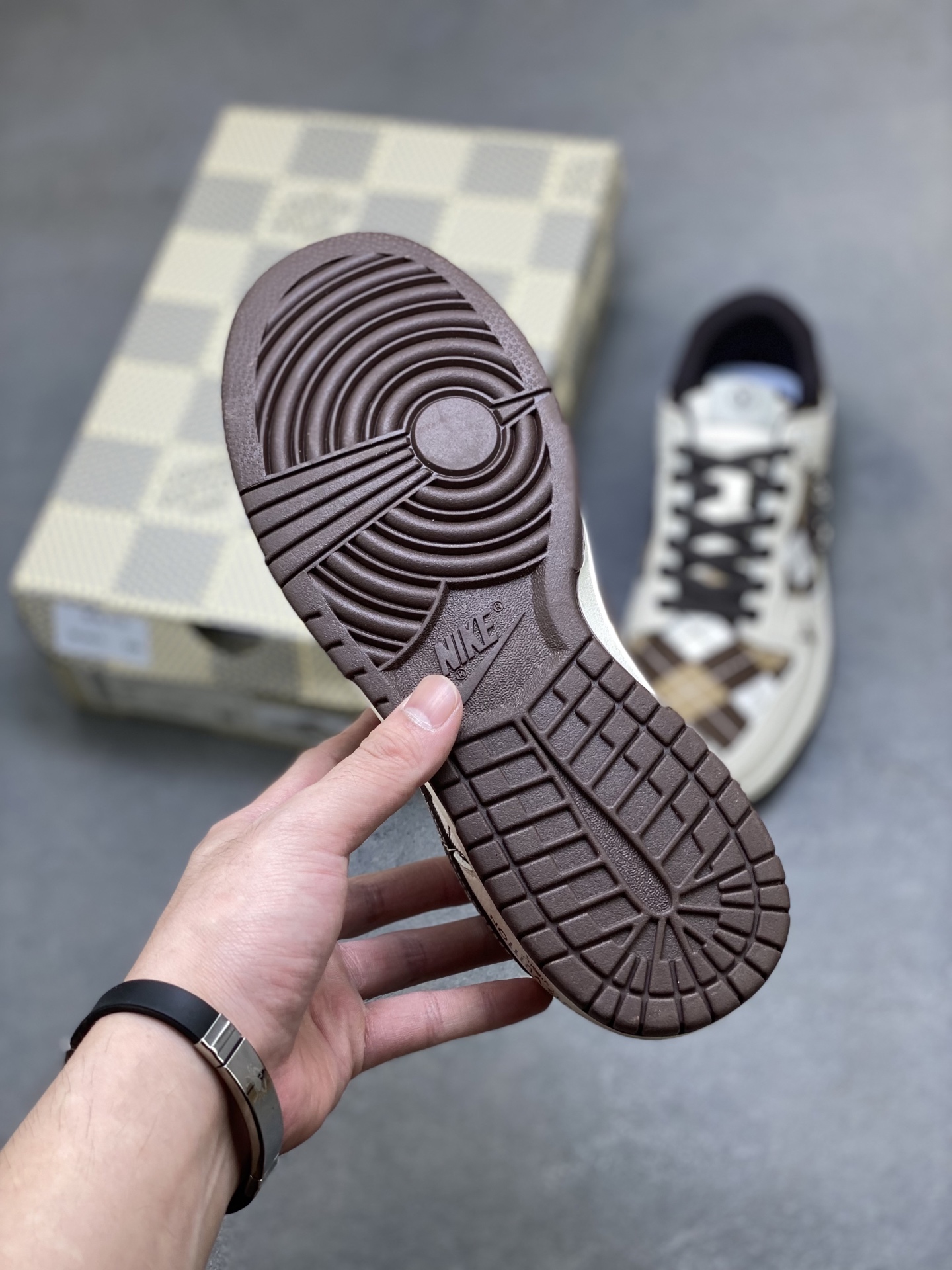 Nike SB Dunk Low Louis Vuitton Custom Sneakers Casual Shoes SC0601-461 6 i1758818167876 7911 0 5