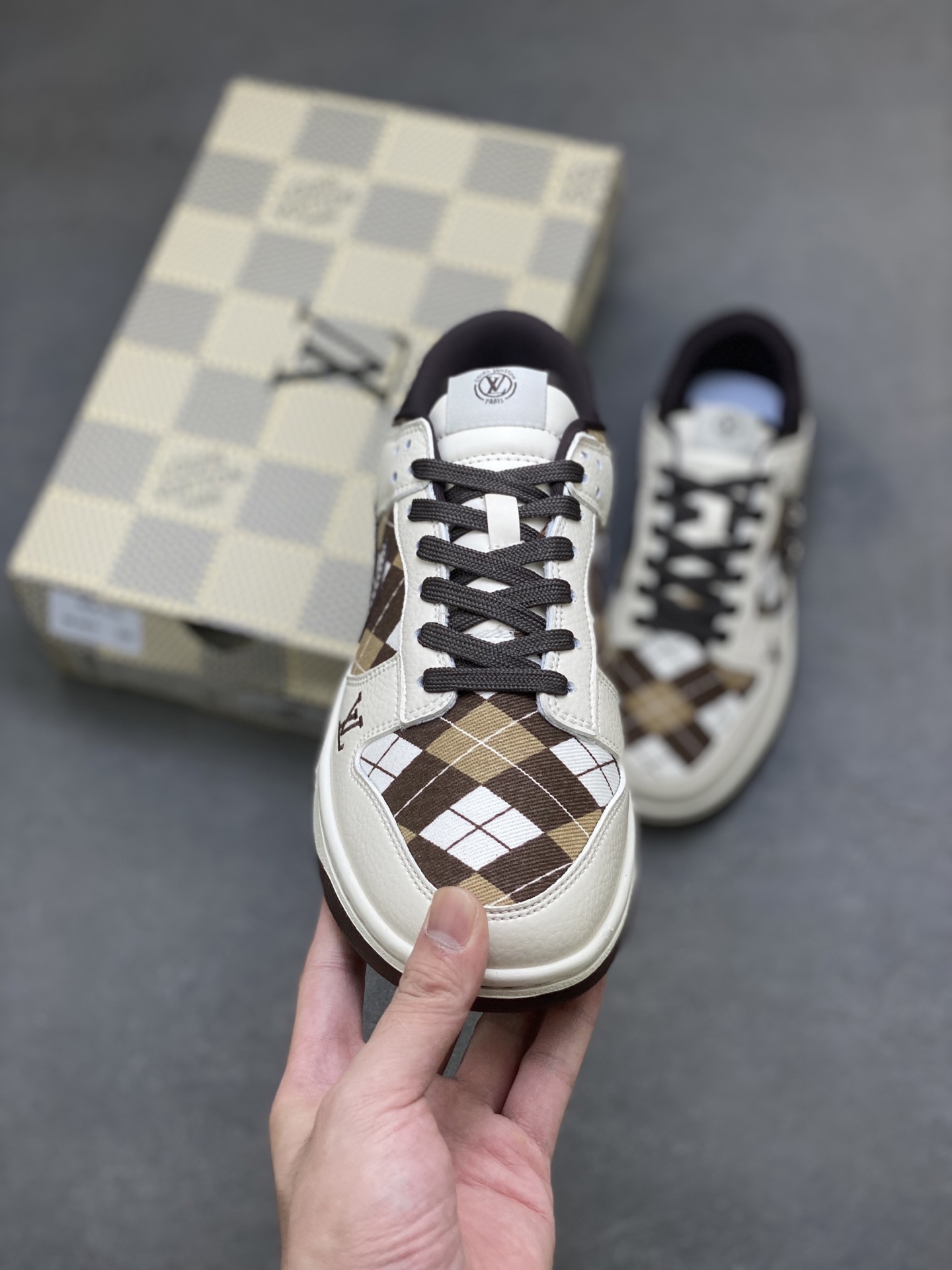 Nike SB Dunk Low Louis Vuitton Custom Sneakers Casual Shoes SC0601-461 2 i1758818170377 2550 0 1