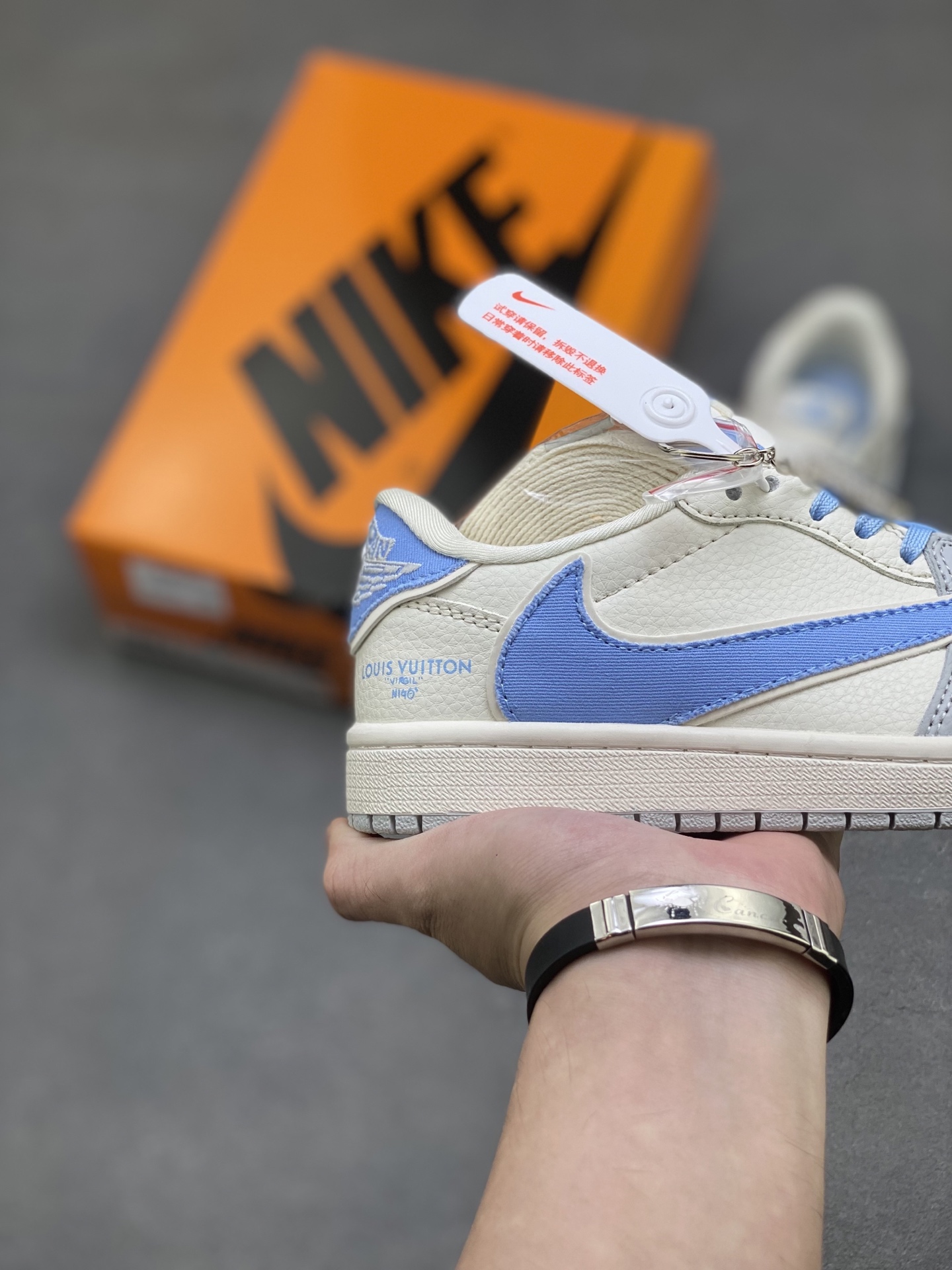Air Jordan 1 Low Louis Vuitton Edition Blue Dream Sneakers 6 i1758818231989 7095 0 4