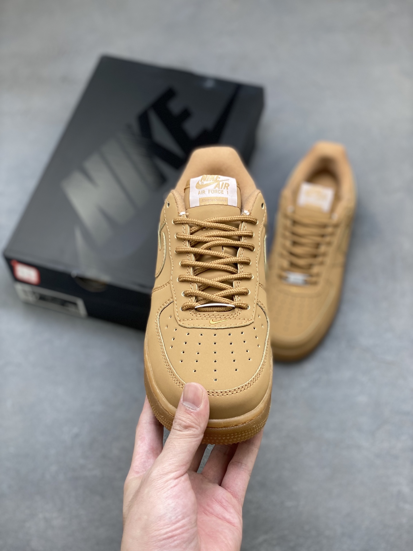 Nike Air Force 1 '07 Low Wheat Supreme Sneakers - Limited Edition 3 i1758902760842 5754 0 1