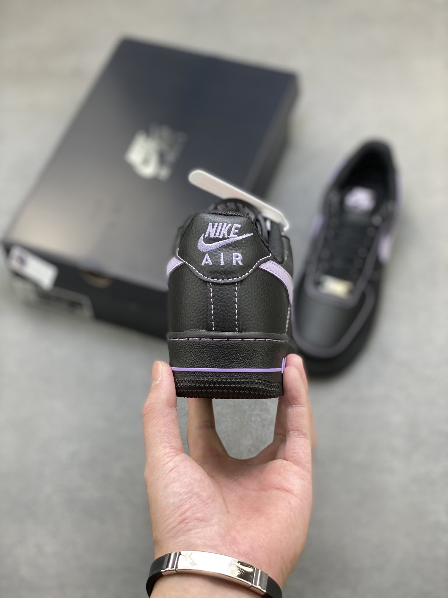 Nike Air Force 1 '07 Low Black/Lilac Limited Edition Sneakers HQ2037-001 5 i1758902986184 7565 0 3