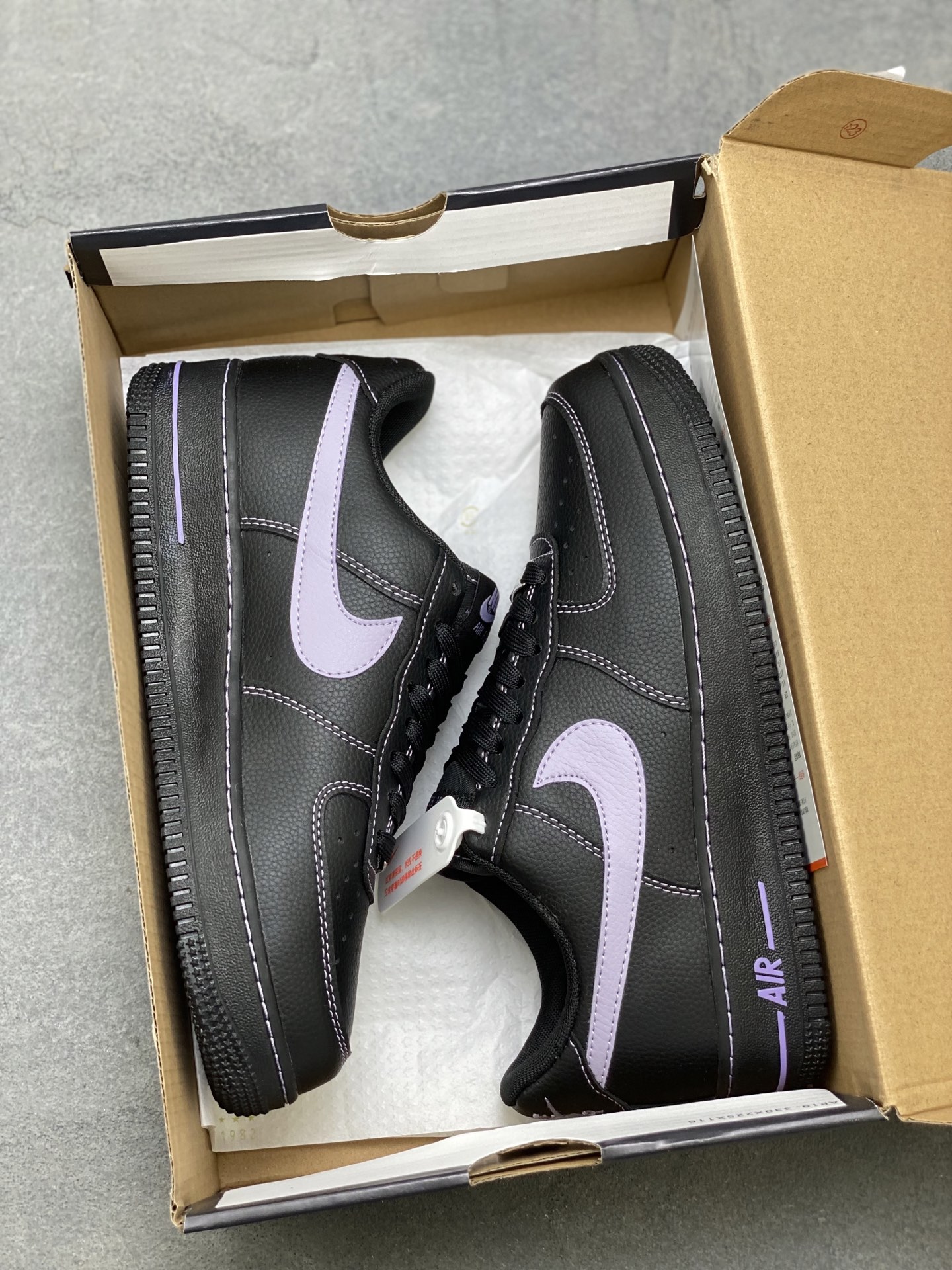 Nike Air Force 1 '07 Low Black/Lilac Limited Edition Sneakers HQ2037-001 10 i1758902987057 9066 0 8
