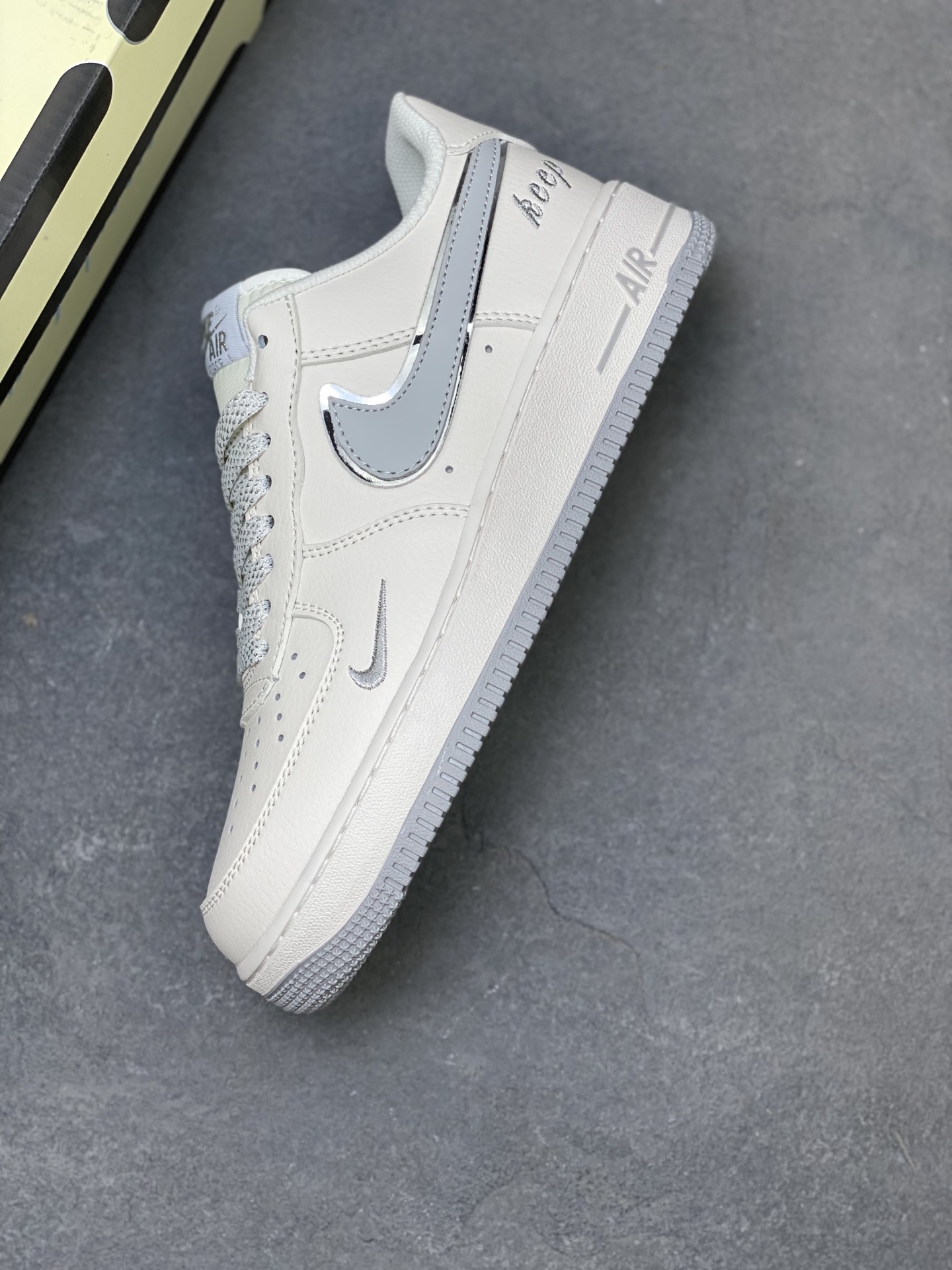 Nike Air Force 1 Low Cream White Grey - Perfect for Sneaker Enthusiasts 8 i1758903261630 4334 0 6