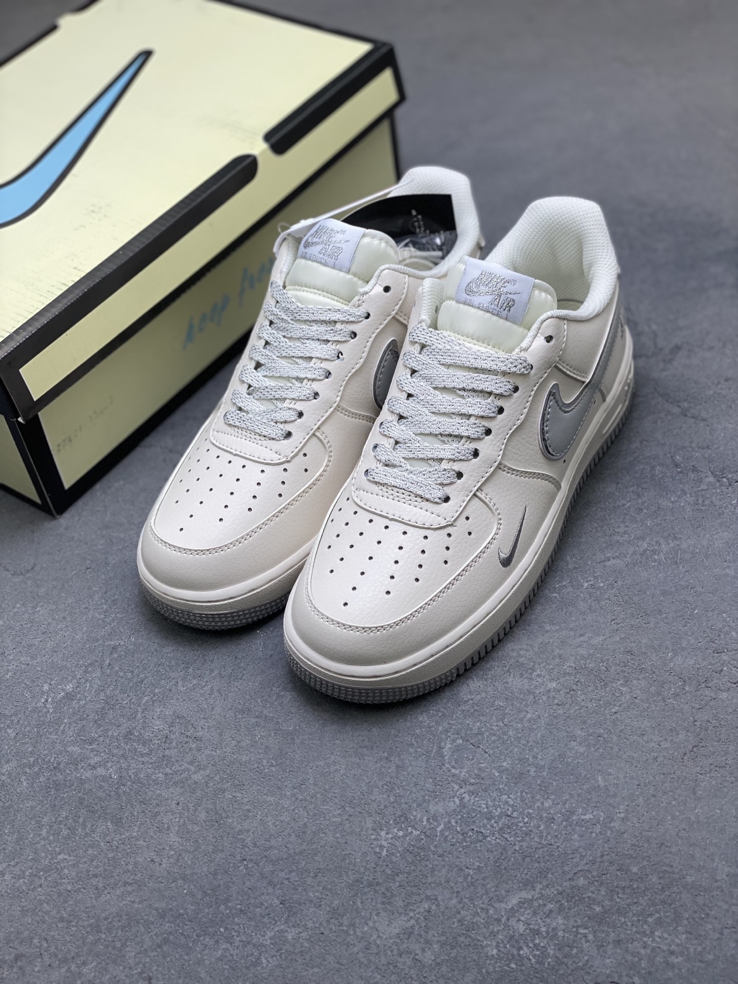 Nike Air Force 1 Low Cream White Grey - Perfect for Sneaker Enthusiasts 9 i1758903262009 7425 0 7