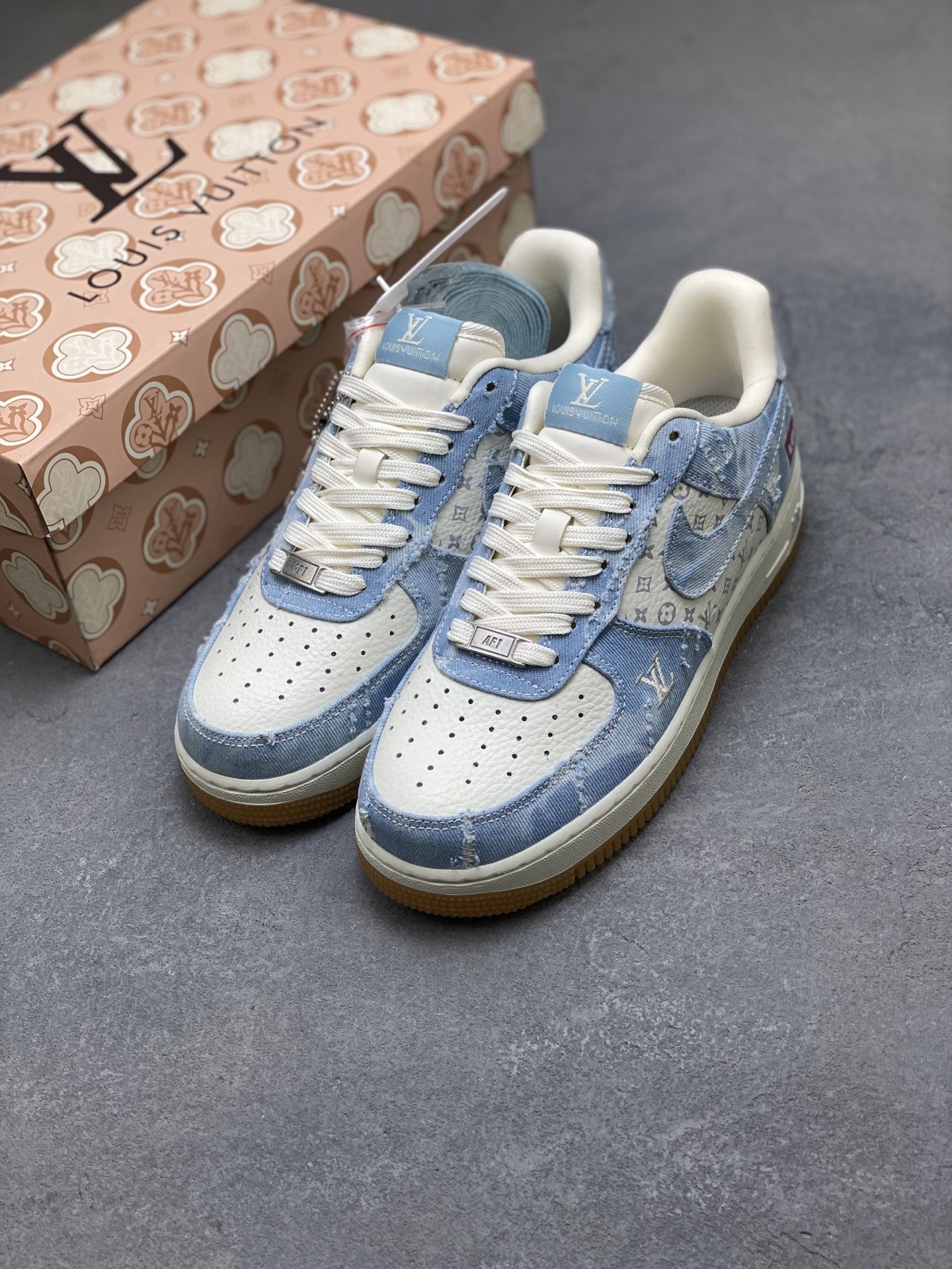 Nike Air Force 1 '07 Low Blue Denim with LV Monogram and Levi's Detailing 9 i1758989193339 2315 0 7