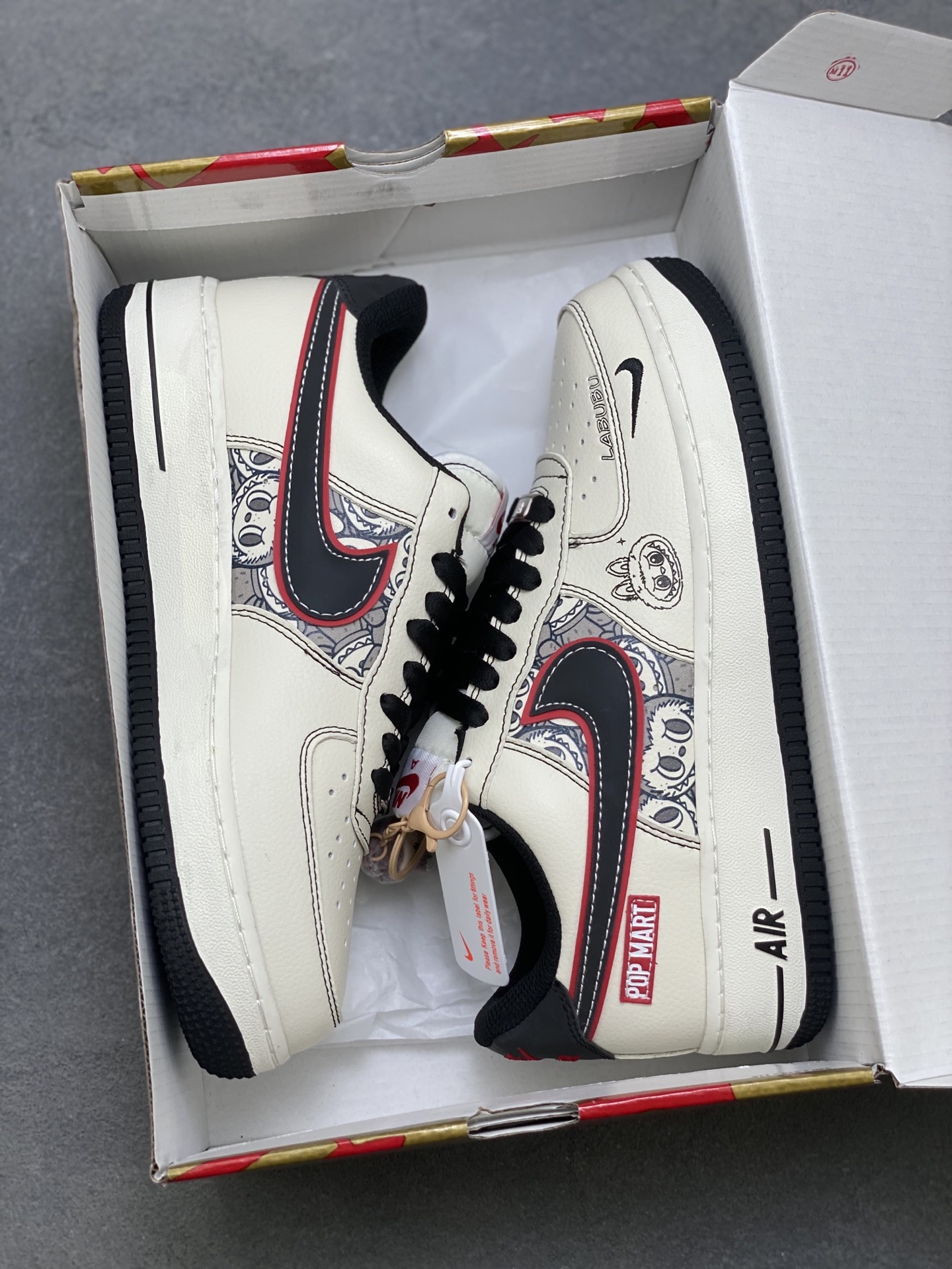 Nike X Pop Mart Air Force 1 '07 Low HQ1688-001 Limited Edition Sneakers 10 i1758989292032 4112 0 8