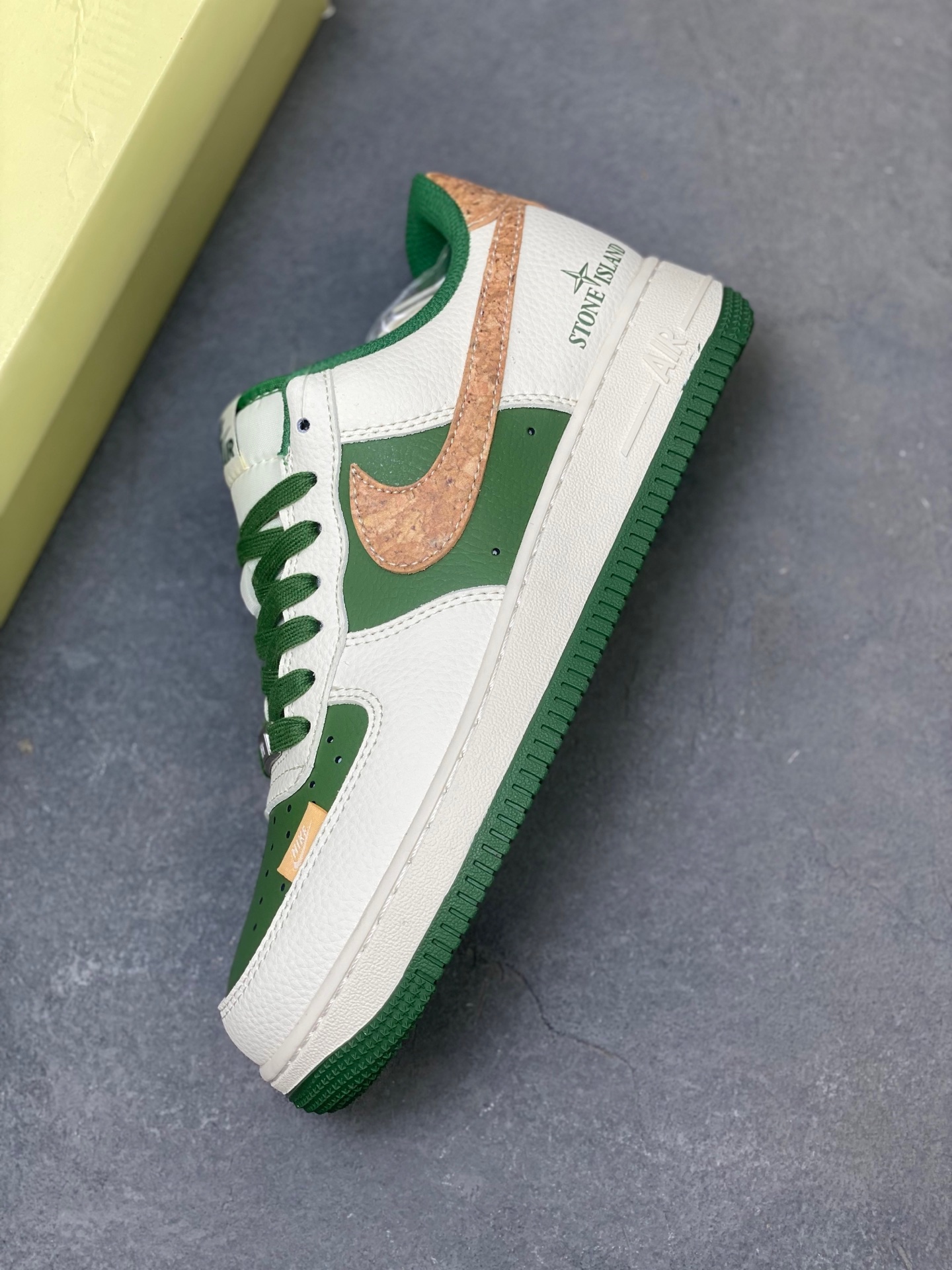 Nike Air Force 1 '07 Low Stone Island Green Sneakers Limited Edition 8 i1759075276885 7593