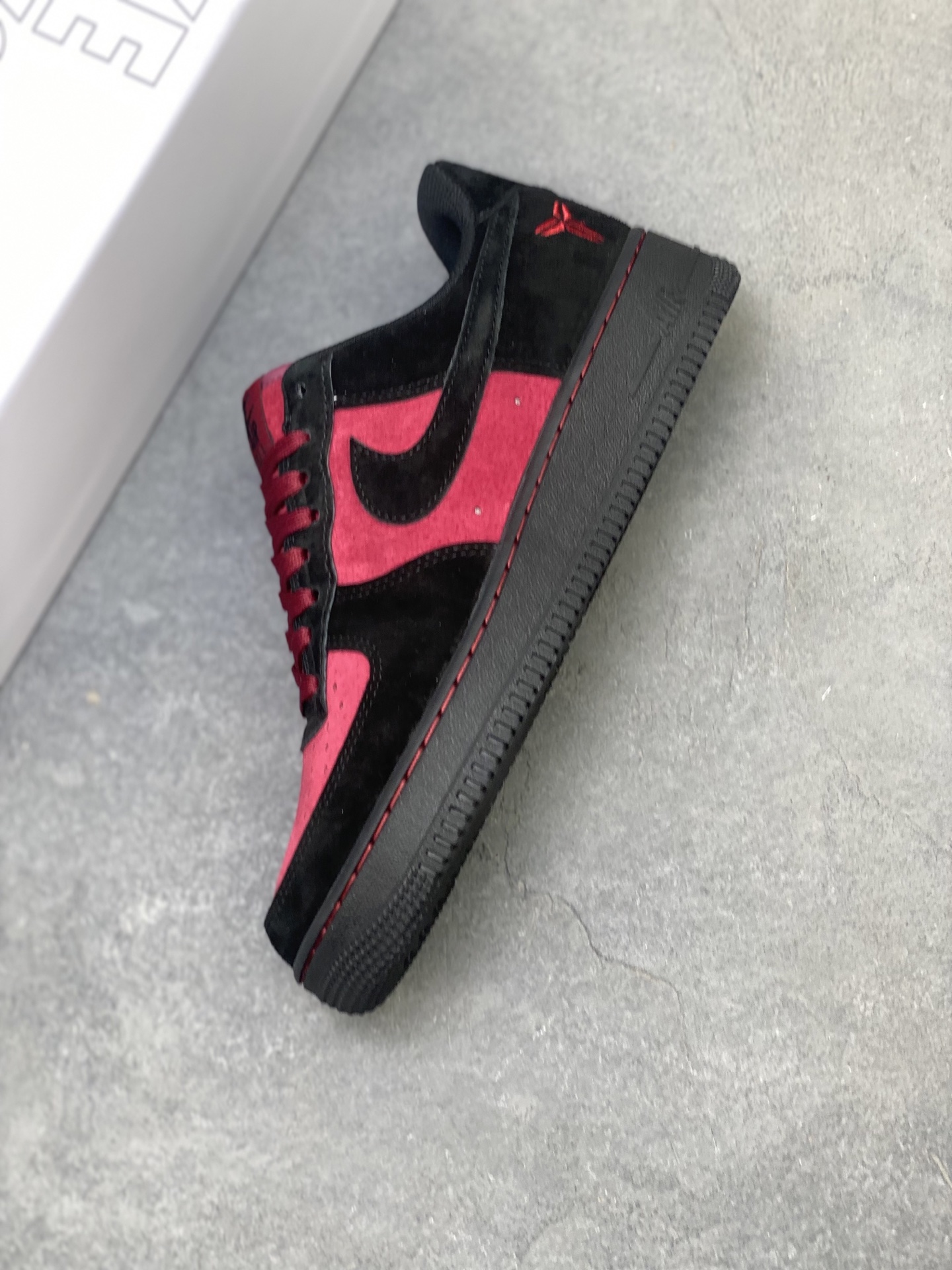 Nike Air Force 1 '07 Low Black/Red Suede Sneakers Limited Edition 8 i1759075364676 2673 0 6