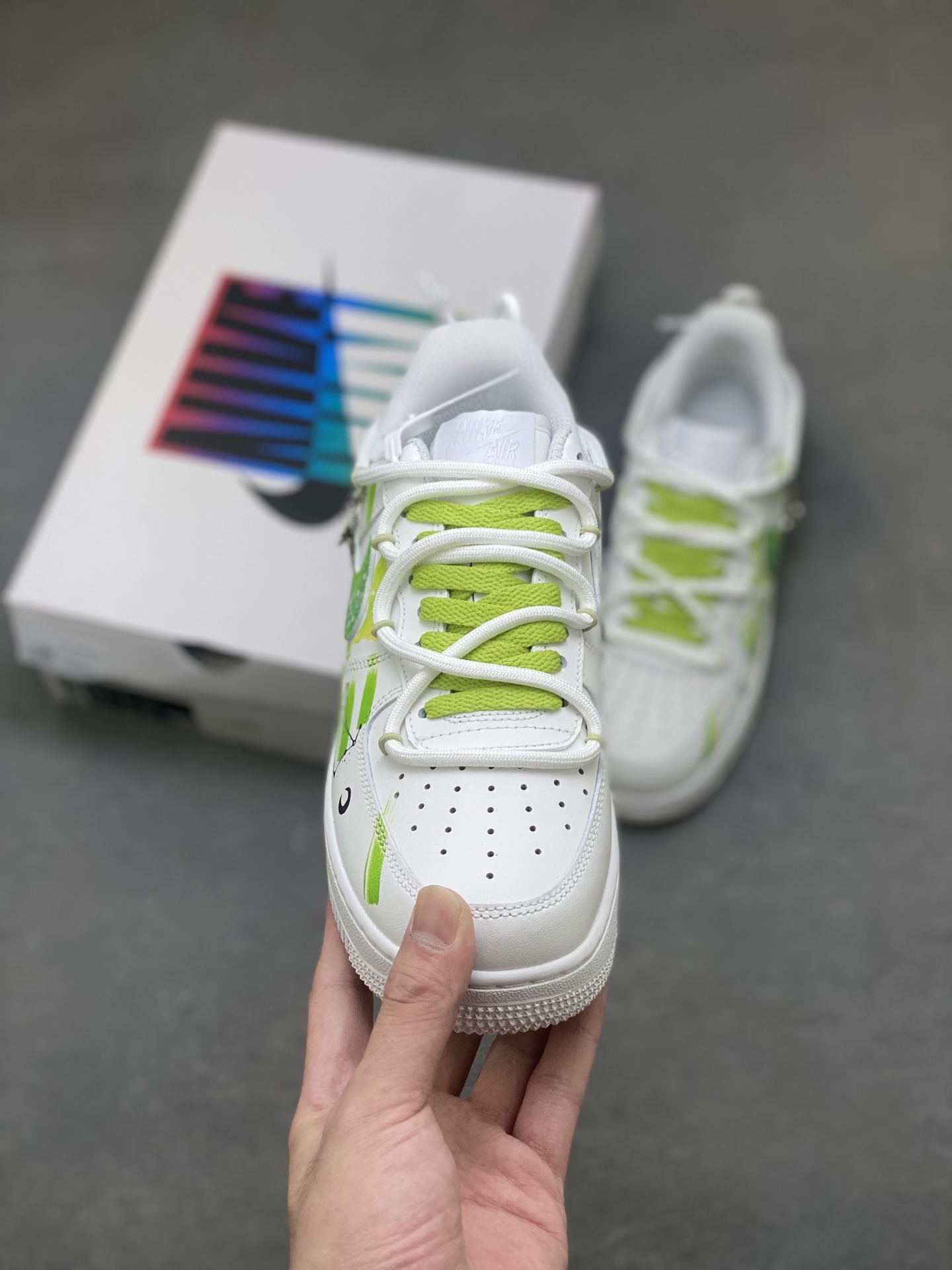 Nike Air Force 1 '07 Low Sneakers White/Green Limited Edition 3 i1759161823945 9606 0 1