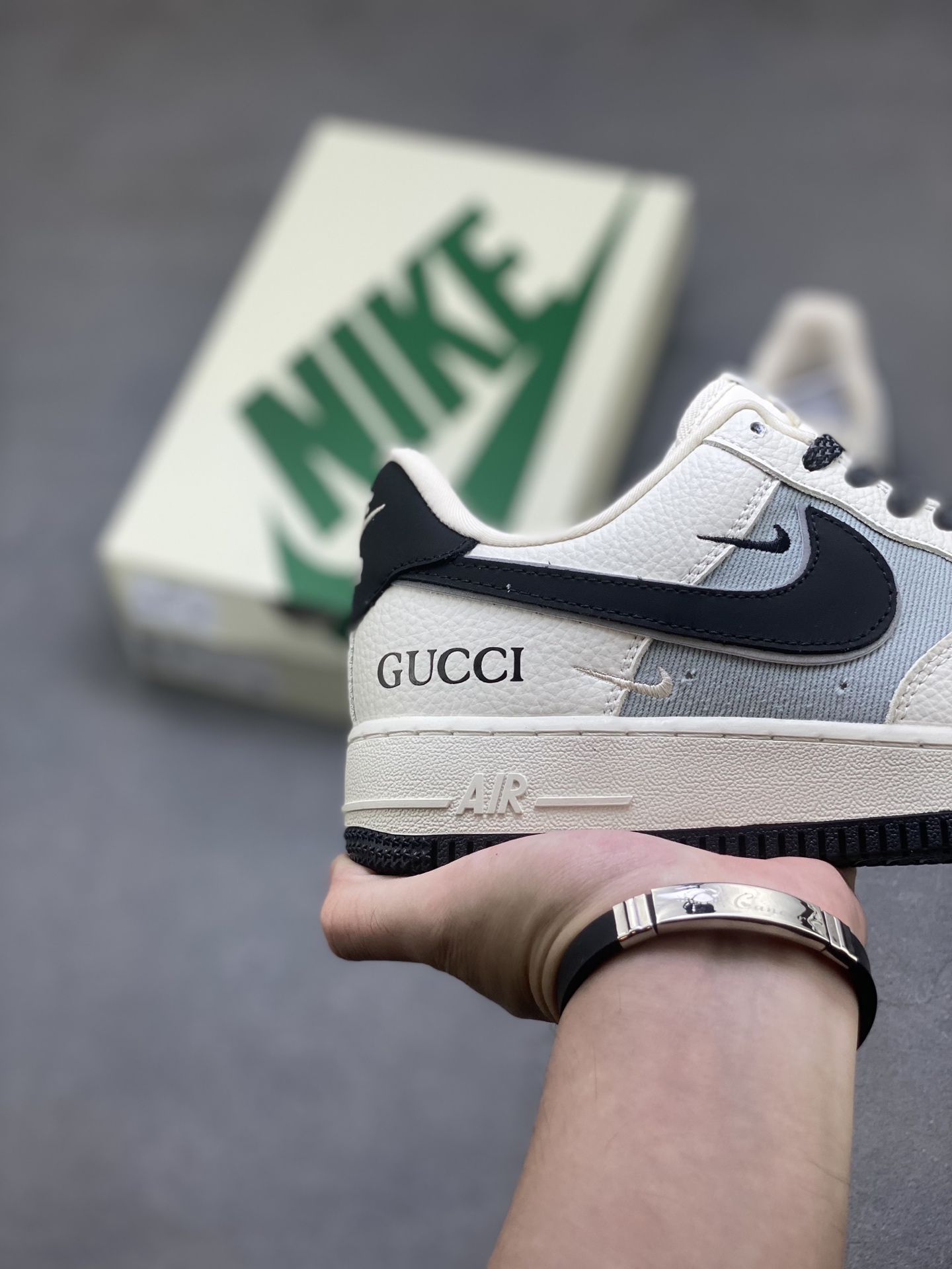 Nike Air Force 1 '07 Low Custom Gucci Sneakers - Limited Edition 6 i1759161894120 8878 0 4