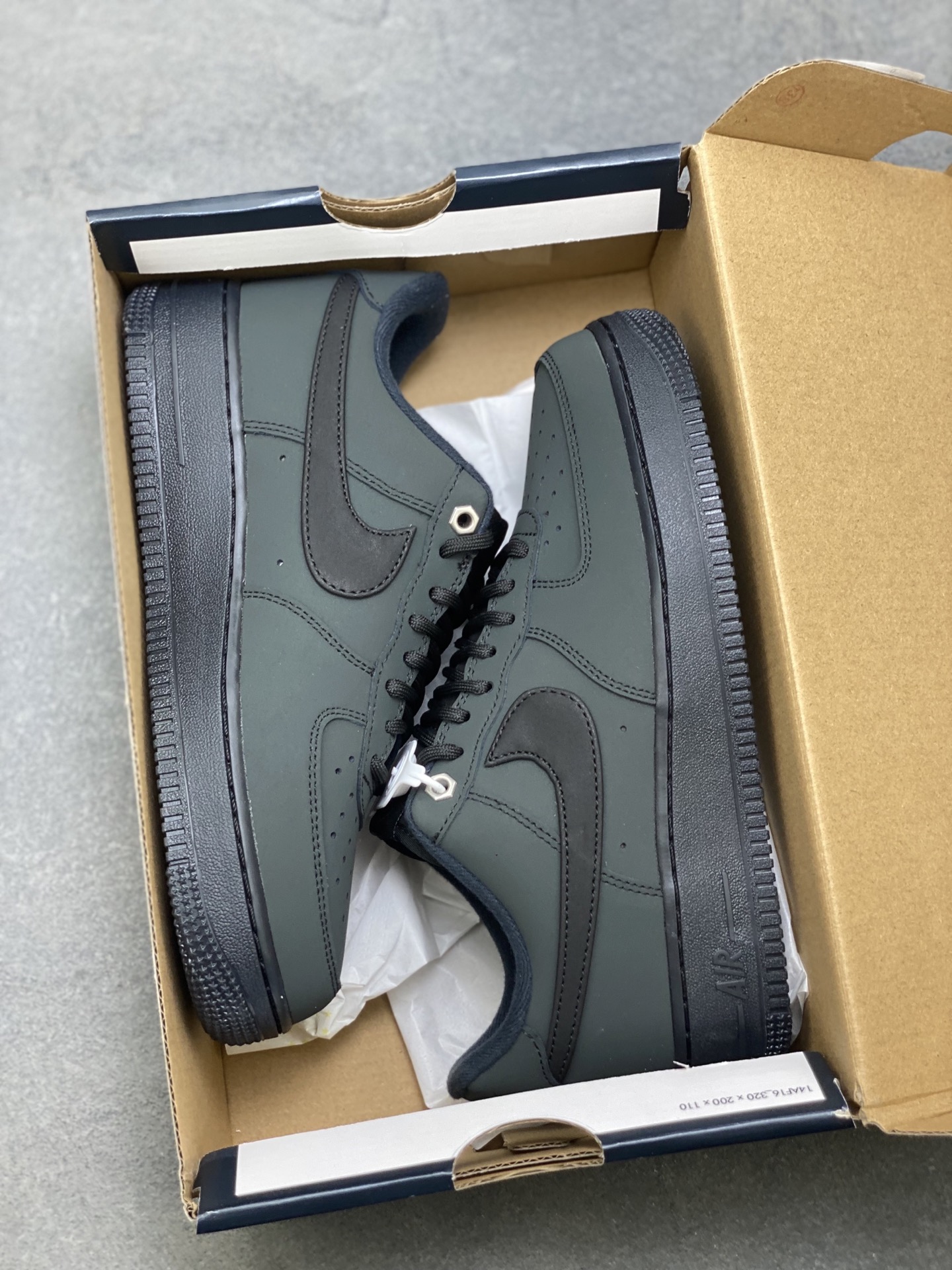 Nike Air Force 1 '07 Low Sneakers - Olive Green, Full-Length Air Cushion 9 i1759858119342 1644 0 8