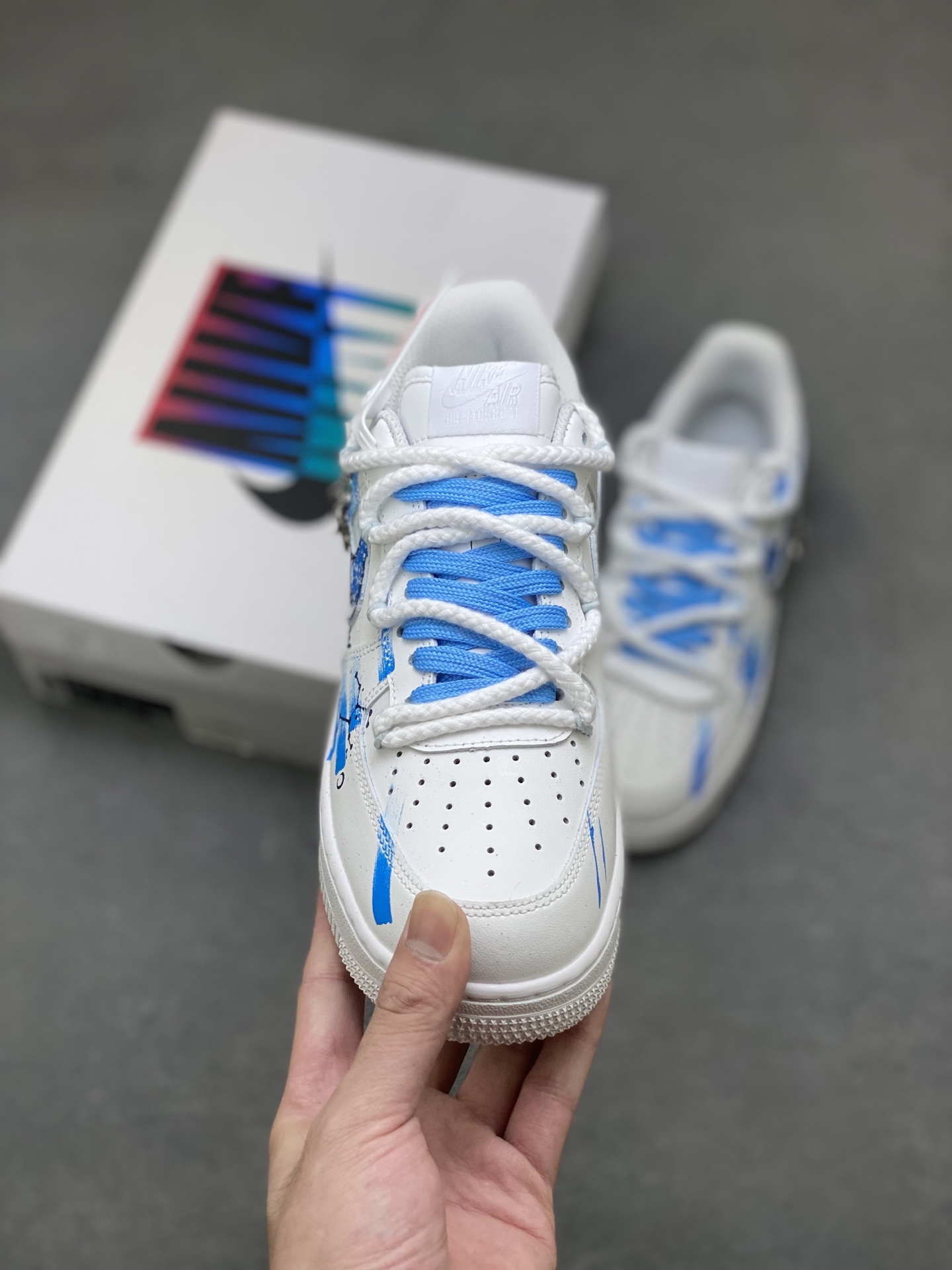 Nike Air Force 1 '07 Low White/Blue Custom Sneakers Limited Edition 3 i1759858225031 3369 0 1