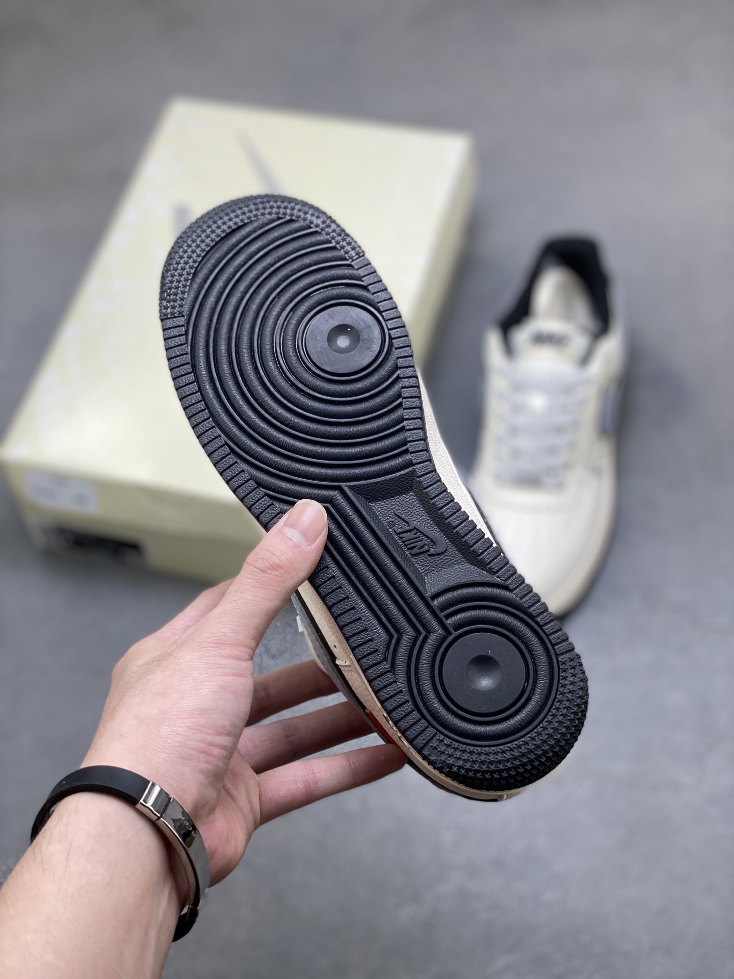 Nike Air Force 1 '07 Low Sneakers - Limited Edition, Premium Quality 7 i1759858362824 7911 0 5