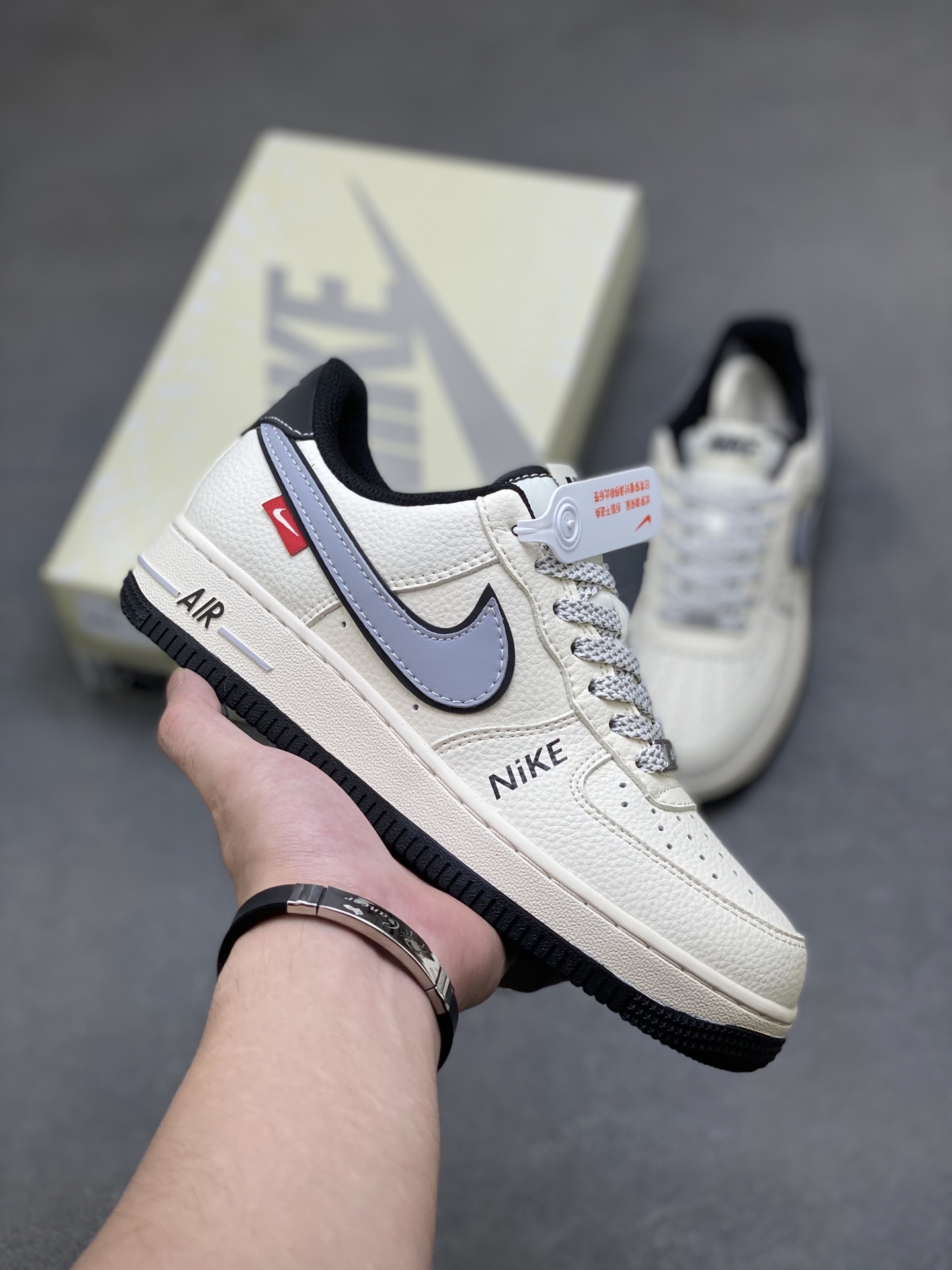 Nike Air Force 1 '07 Low Sneakers - Limited Edition, Premium Quality 2 i1759858366577 5005 0 0