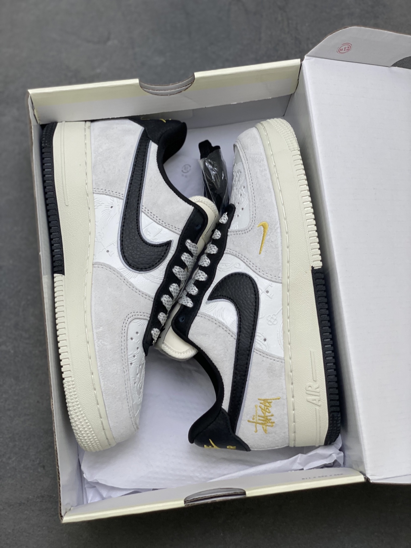 Nike Air Force 1 '07 Low Stüssy Fossil Stone Sneakers Limited Edition 10 i1759858460644 4307 0 8