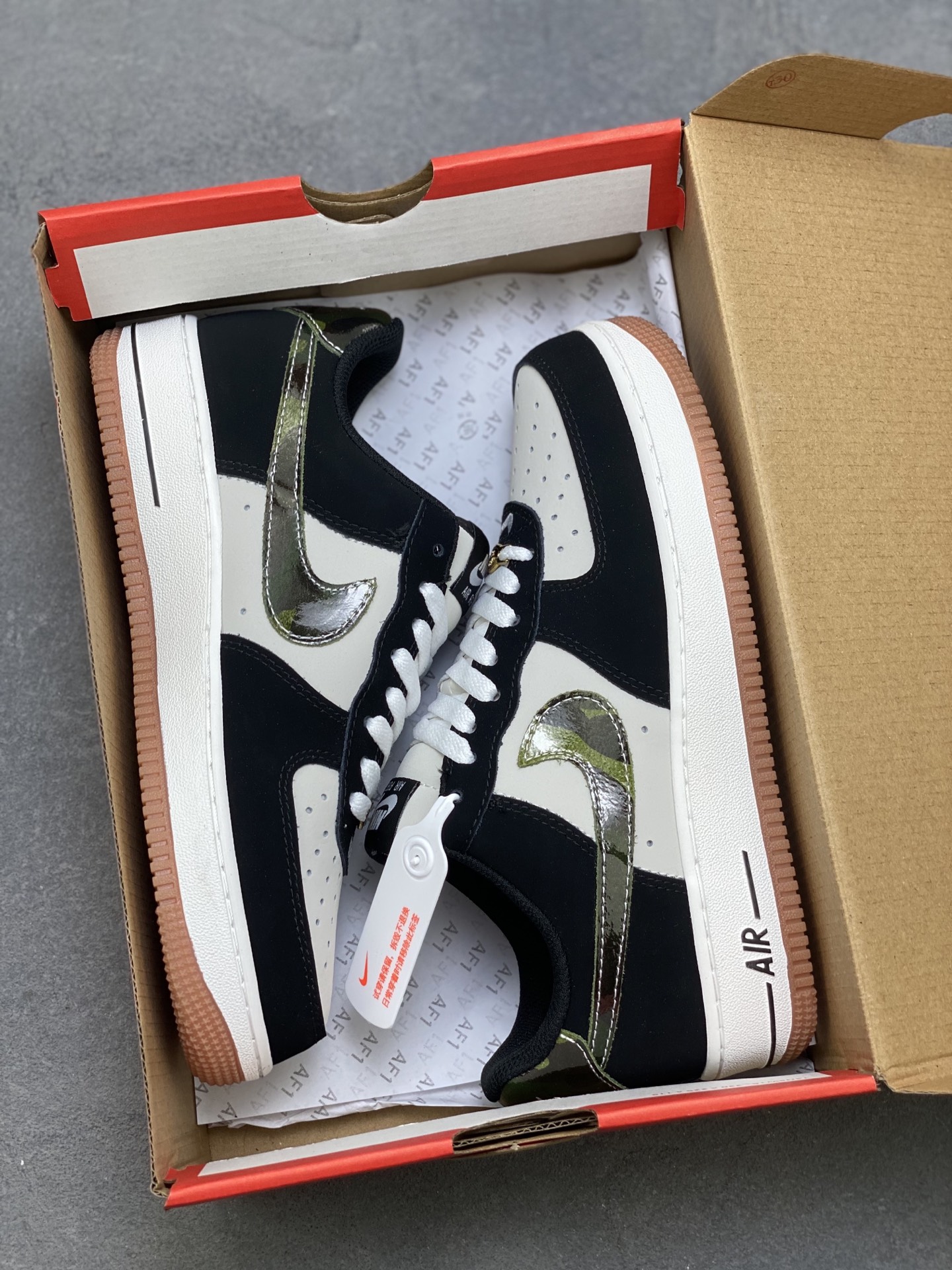 Nike Air Force 1 '07 Low Black/Light Bone - Premium Comfort & Style 9 i1759858519456 2455 0 8
