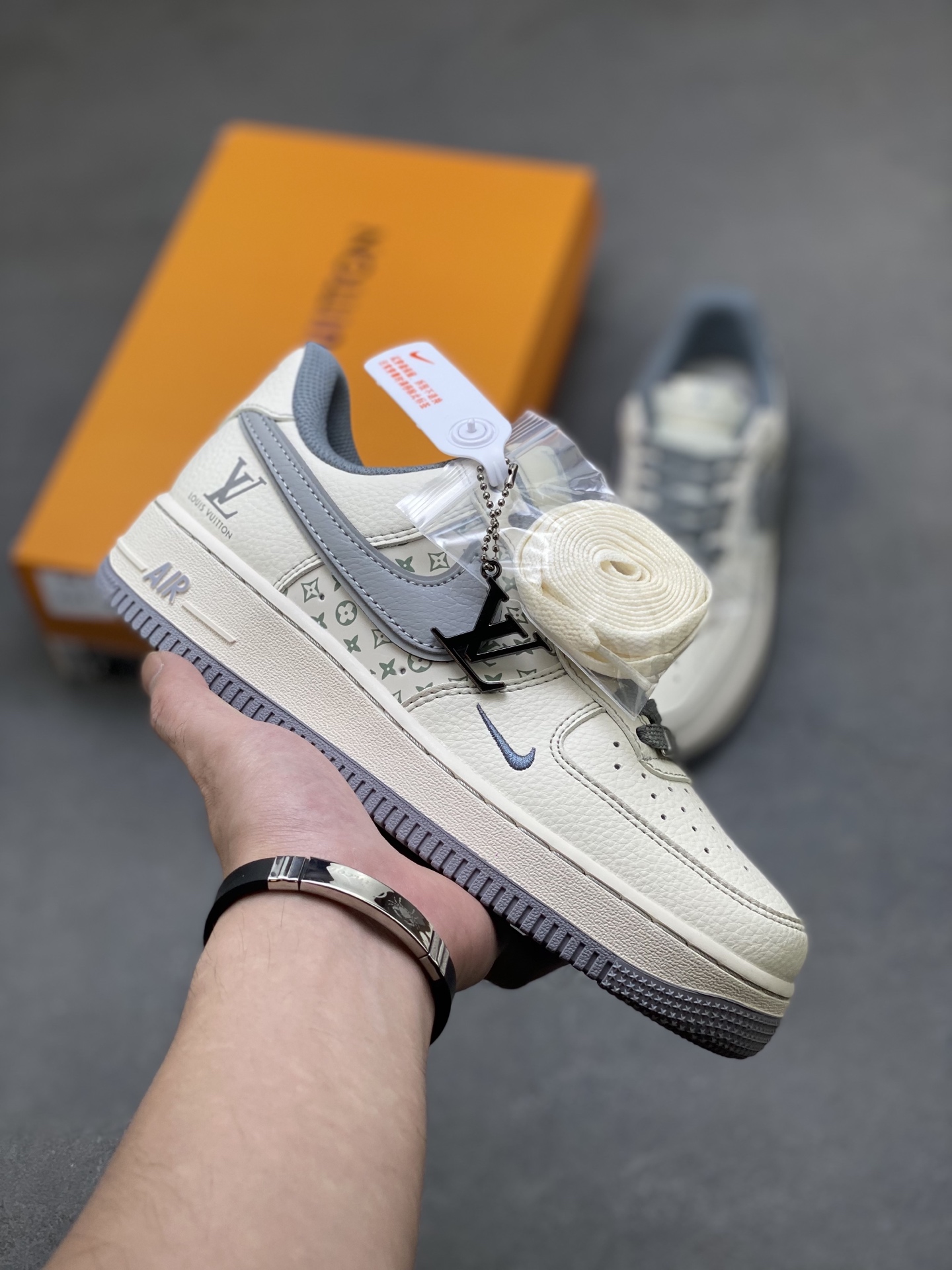 Nike Air Force 1 '07 Low Louis Vuitton Custom Sneakers - Limited Edition 2 i1759858643705 3703 0 0