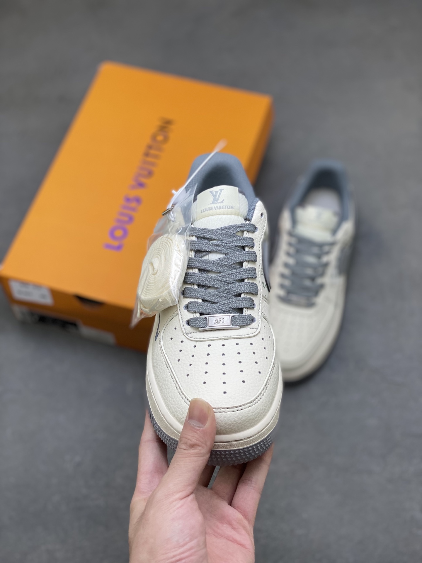 Nike Air Force 1 '07 Low Louis Vuitton Custom Sneakers - Limited Edition 3 i1759858651536 4567 0 1