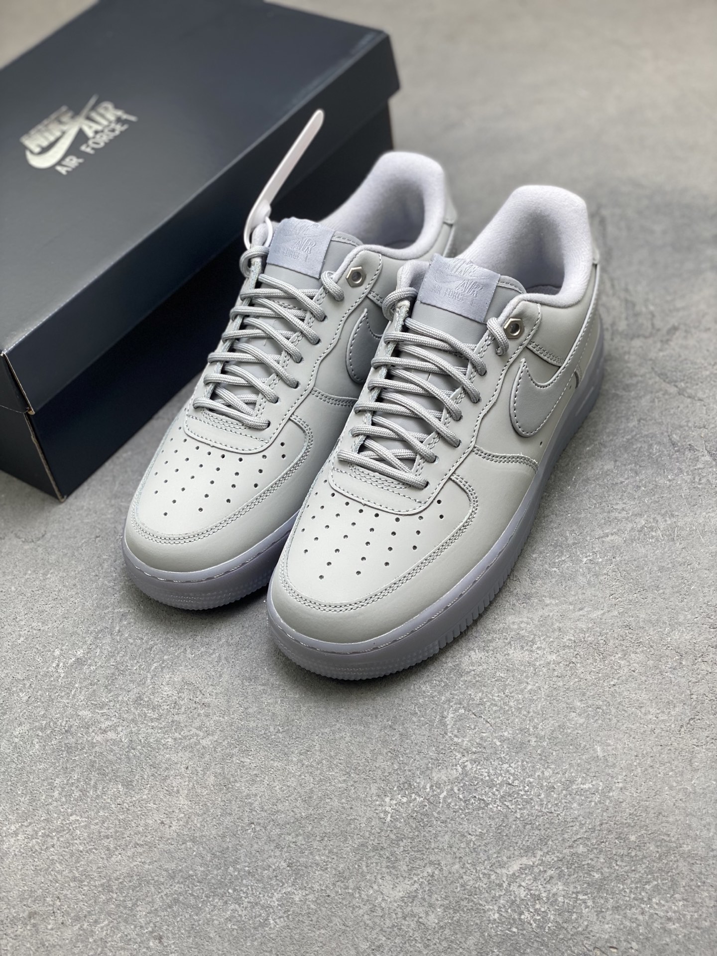 Nike Air Force 1 '07 Low Grey Casual Sneaker CJ9179-002 Limited Edition 9 i1759858704462 7938 0 7
