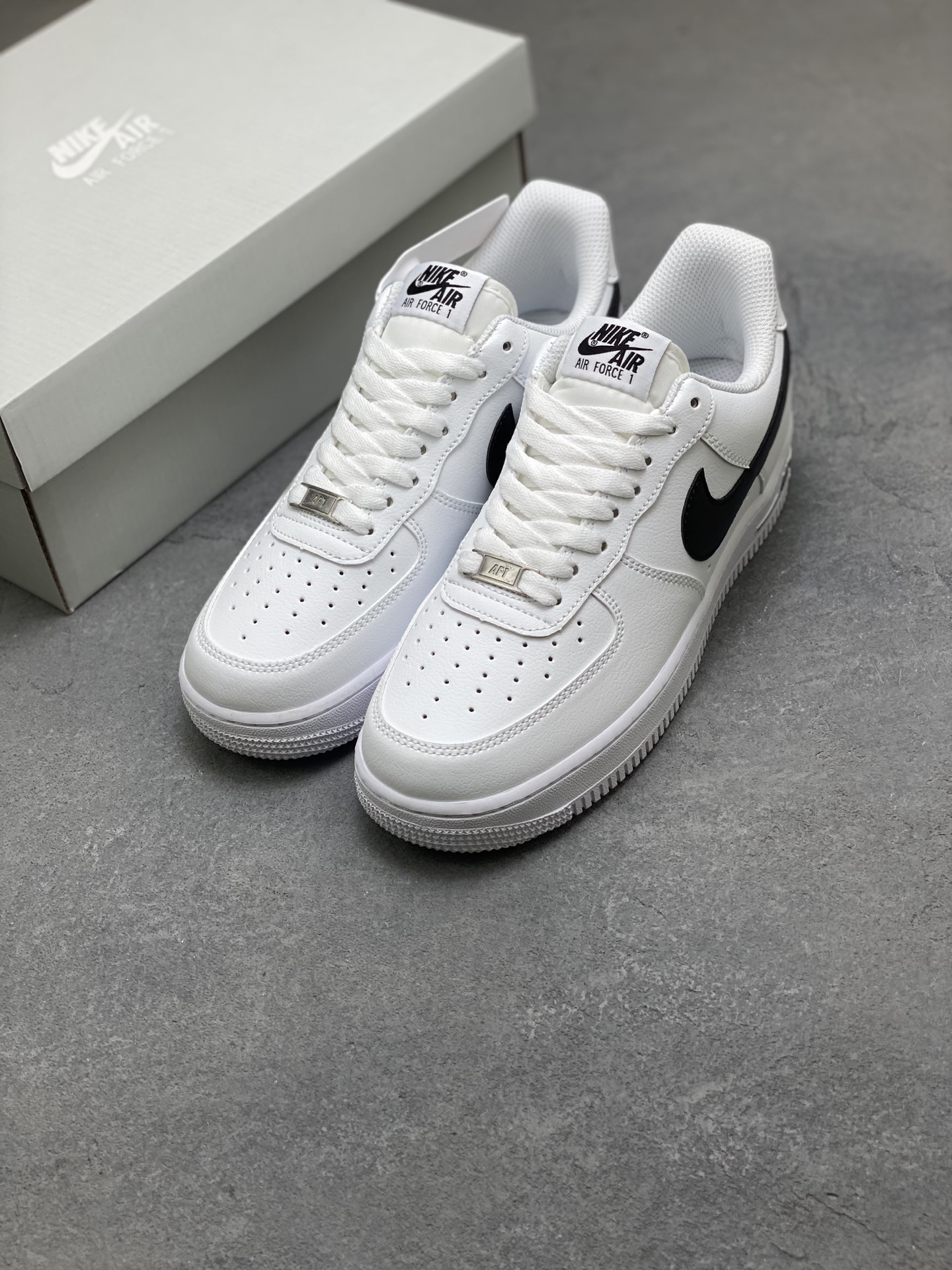 Nike Air Force 1 Low Retro White/Black, Classic Style & Comfort, All Sizes 9 i1759858889826 621 0 7
