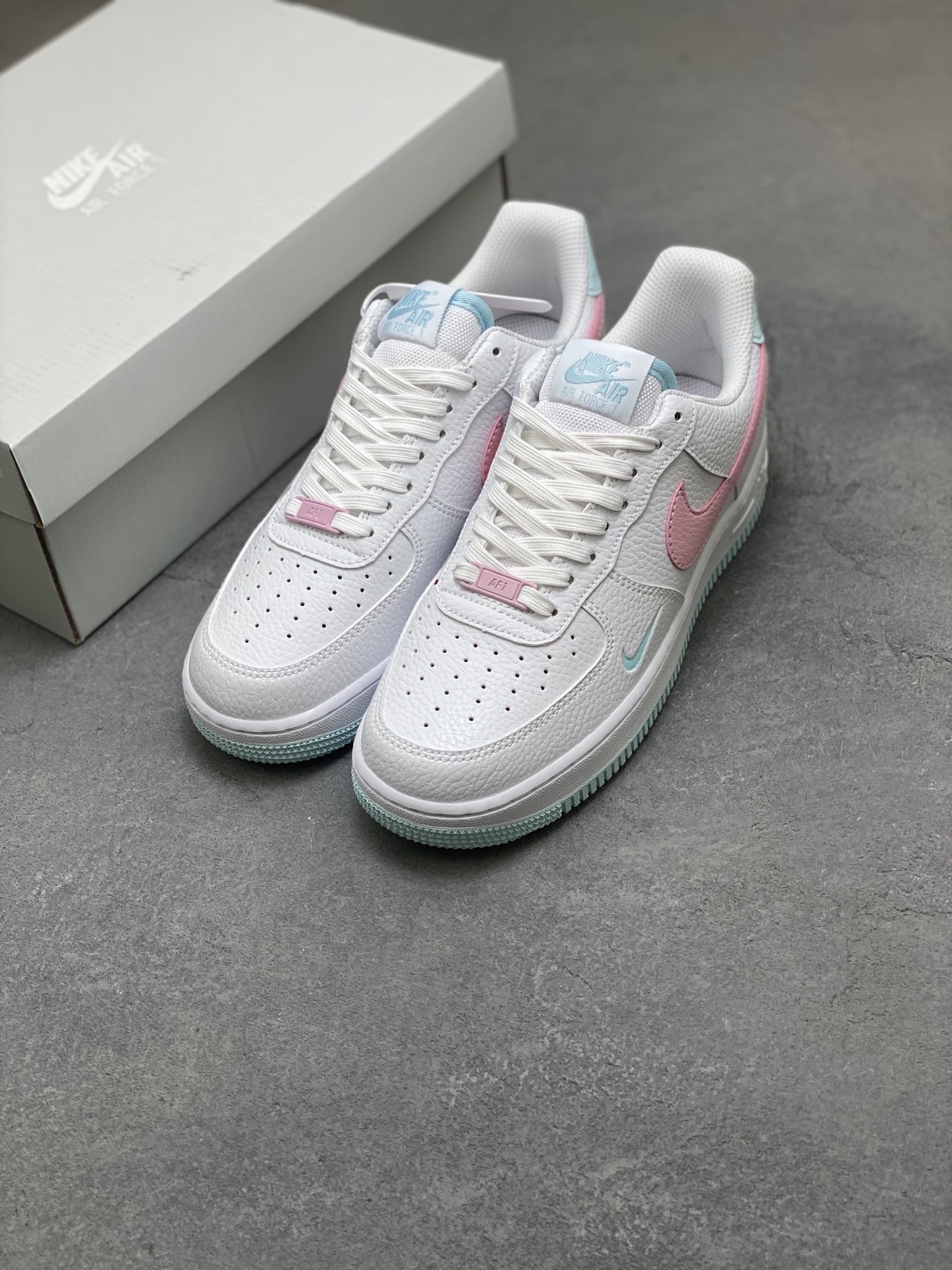 Nike Air Force 1 Low White Pink Blue Casual Shoes IH0640-161 9 i1759858972579 9028 0 7